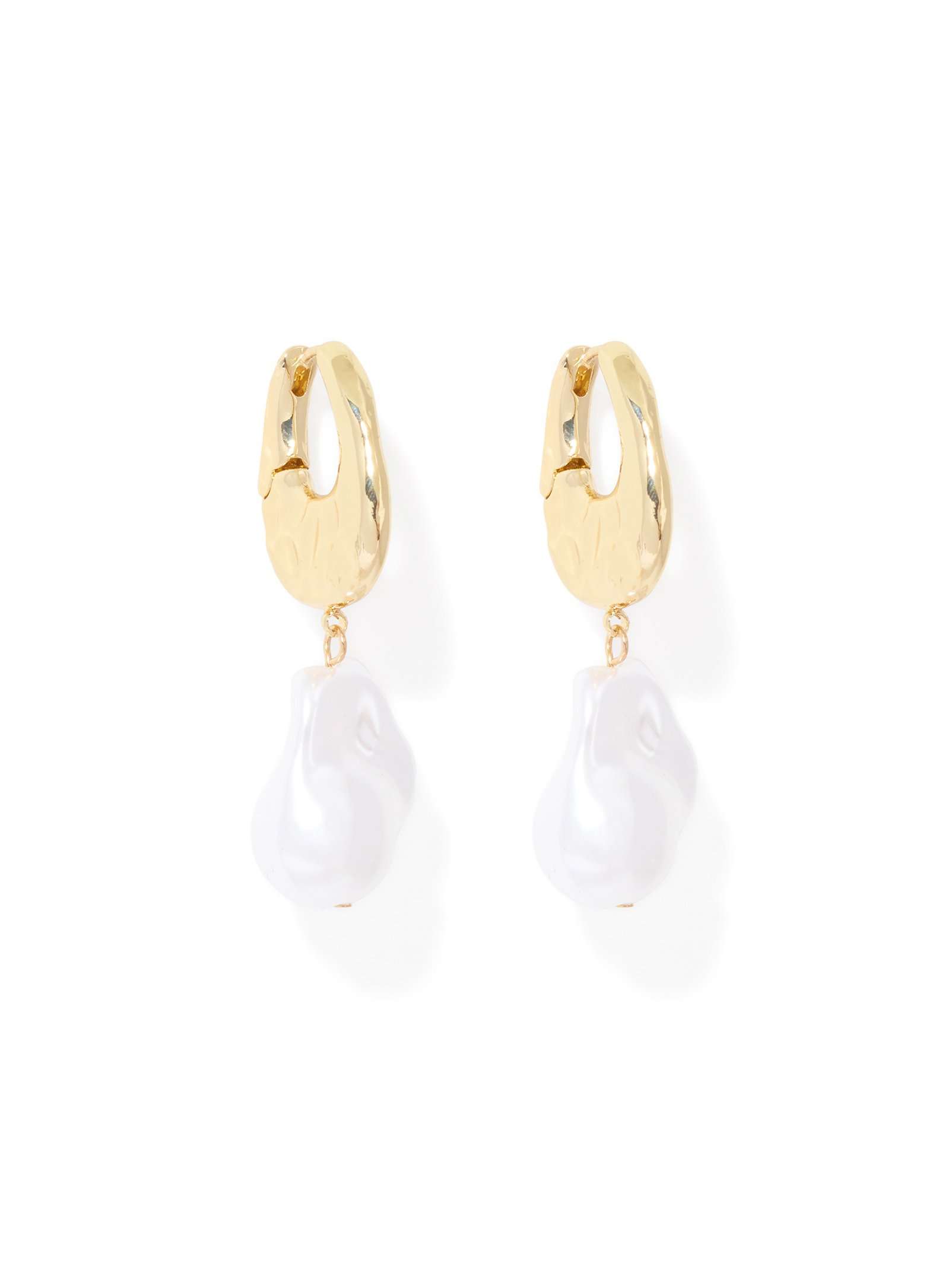Kaley Metal Organic Pearl Earring