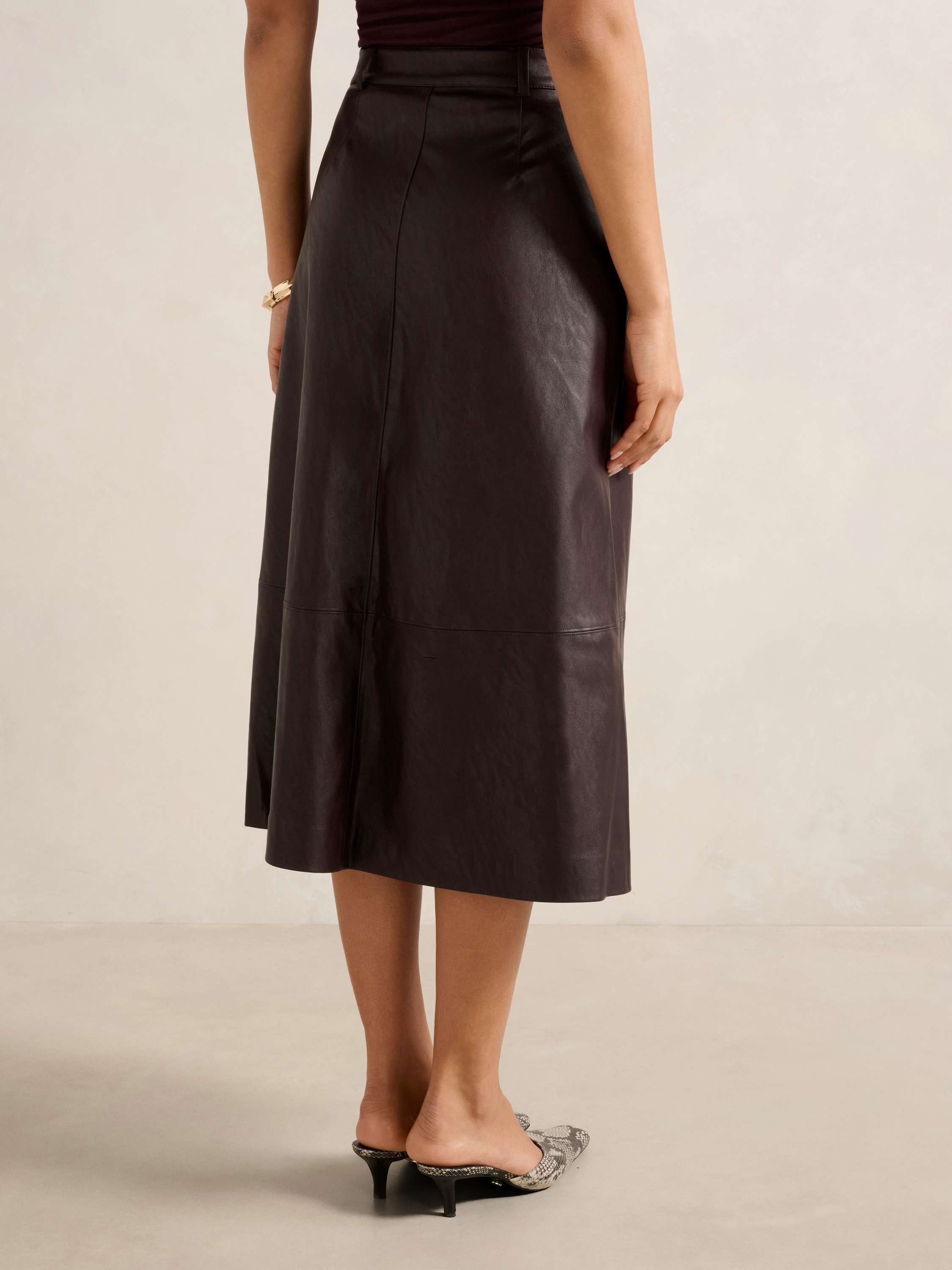 Jaelyn Vegan Leather Midi Skirt