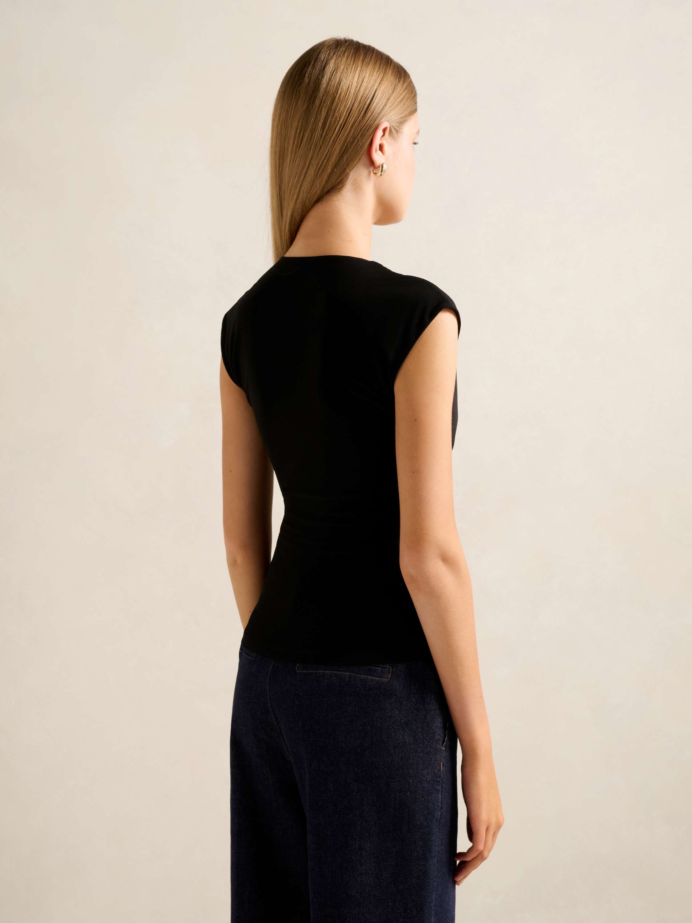 Buy Emma Twist Front Top - Black - Online | Forever New
