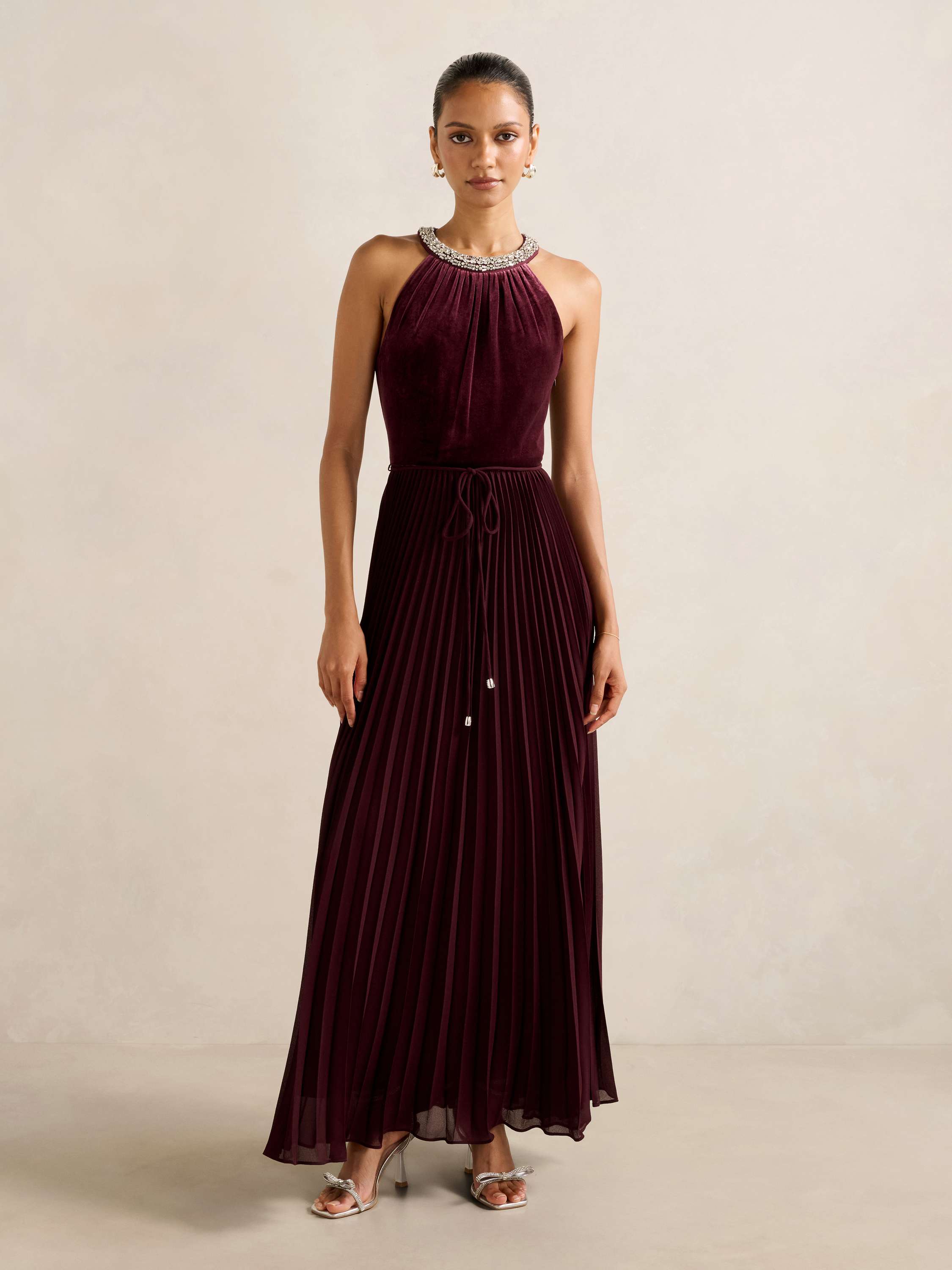 Gwen Petite Halter Neck Pleat Midi Dress
