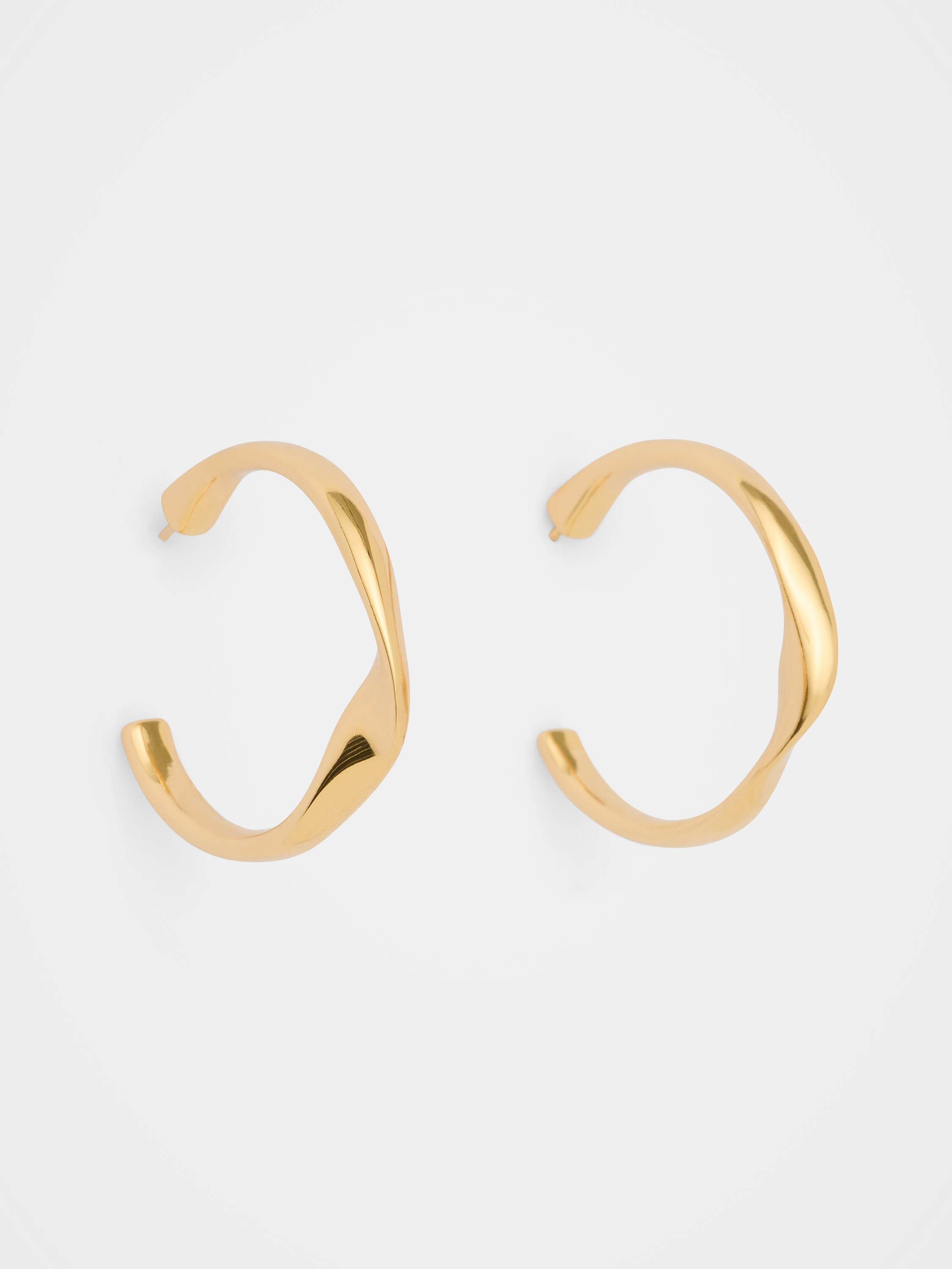 Signature Harper Wave Hoop