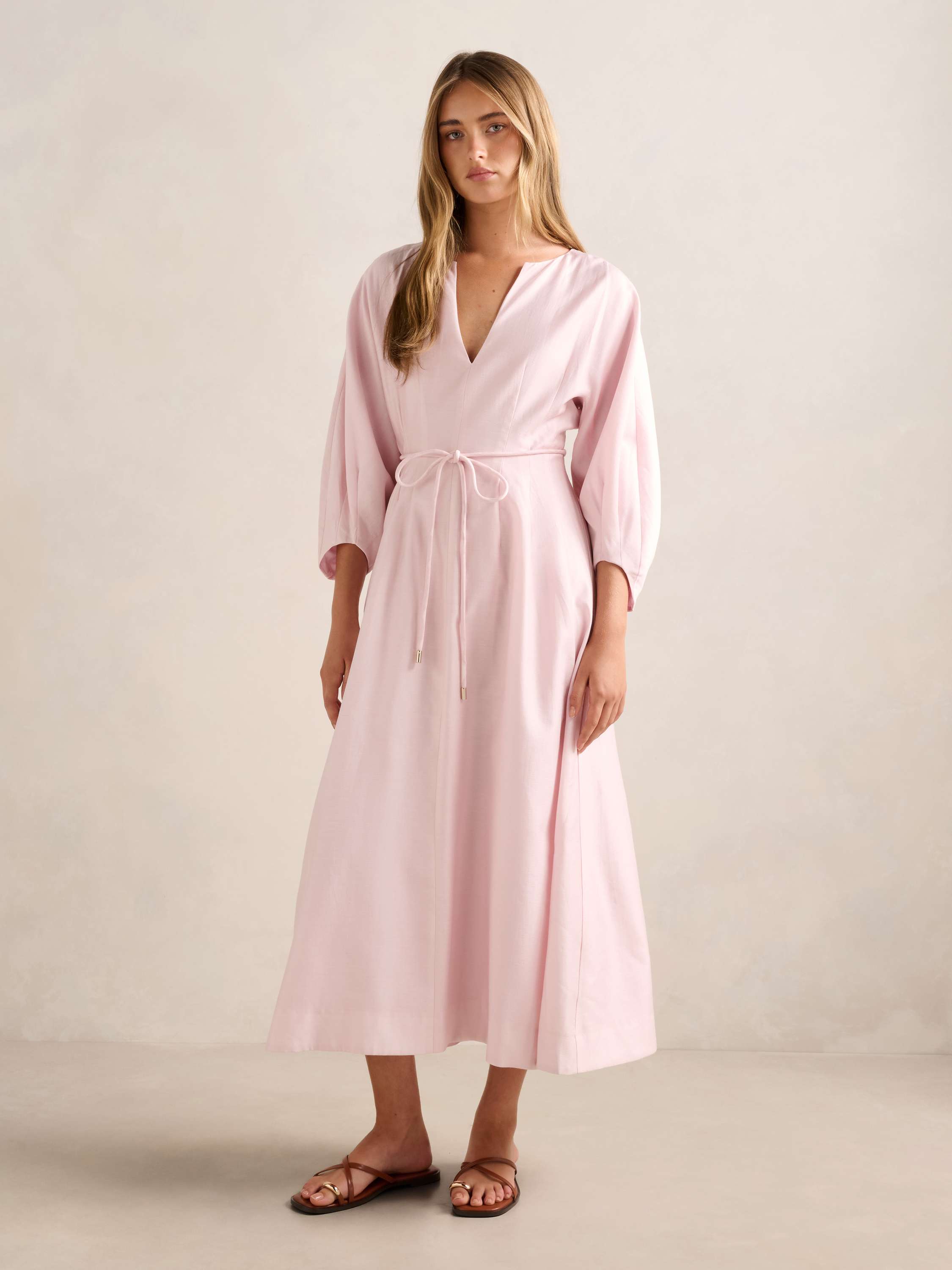 Scarlett Cocoon Sleeve Midi Dress