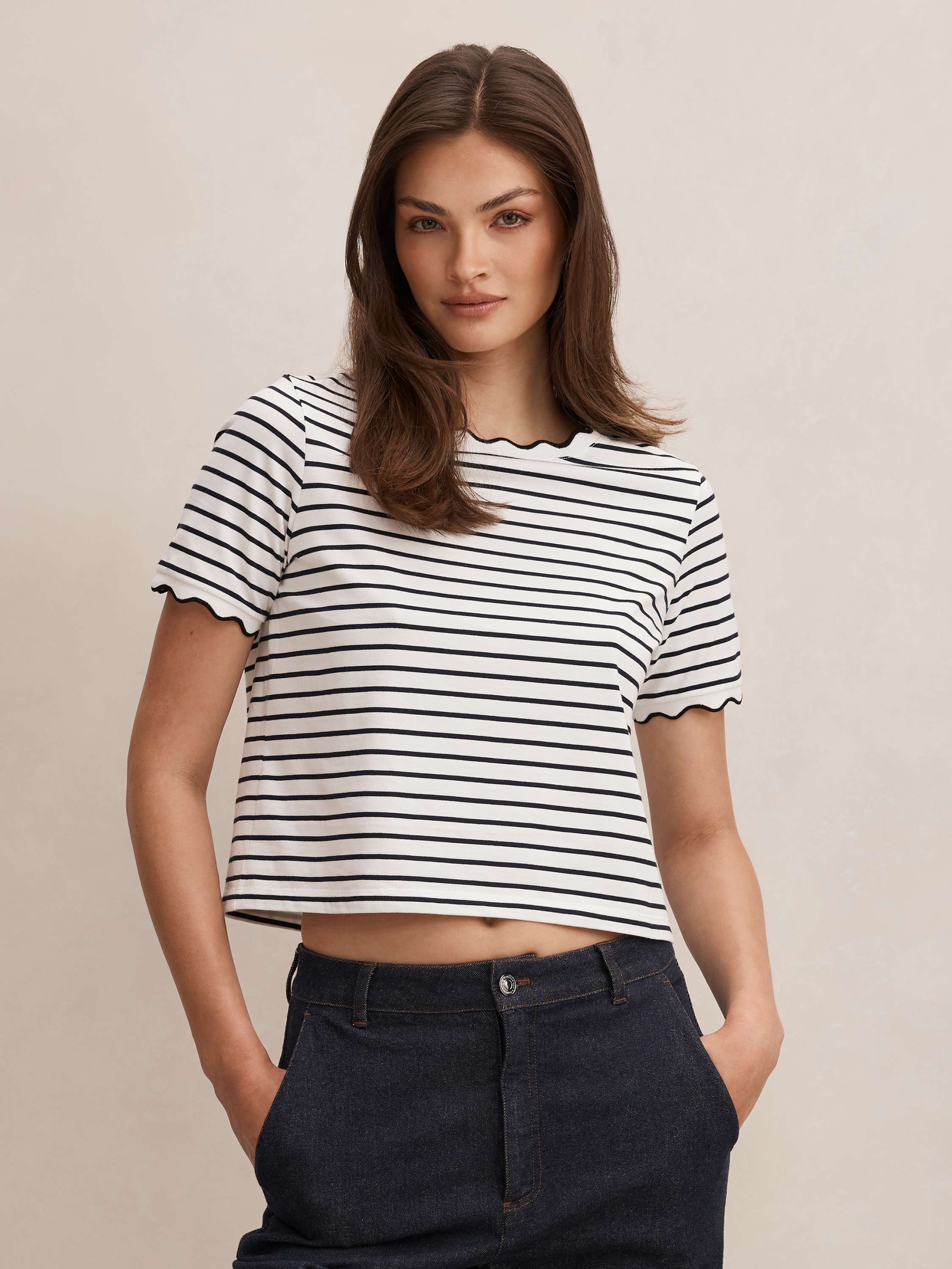 Dolly Stripe Scallop Tee