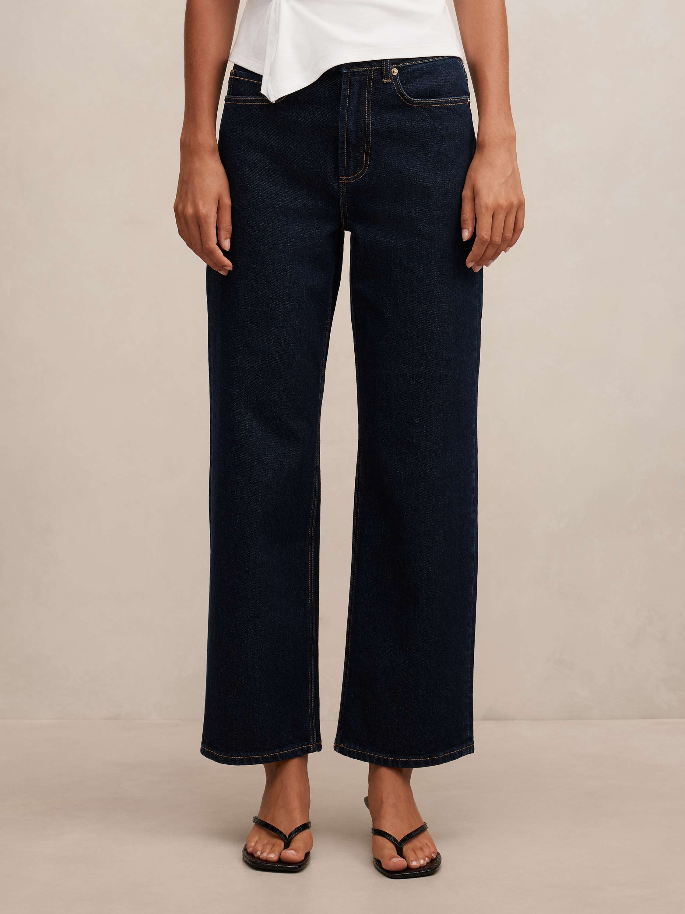 Nicki Mid Rise Straight Jean