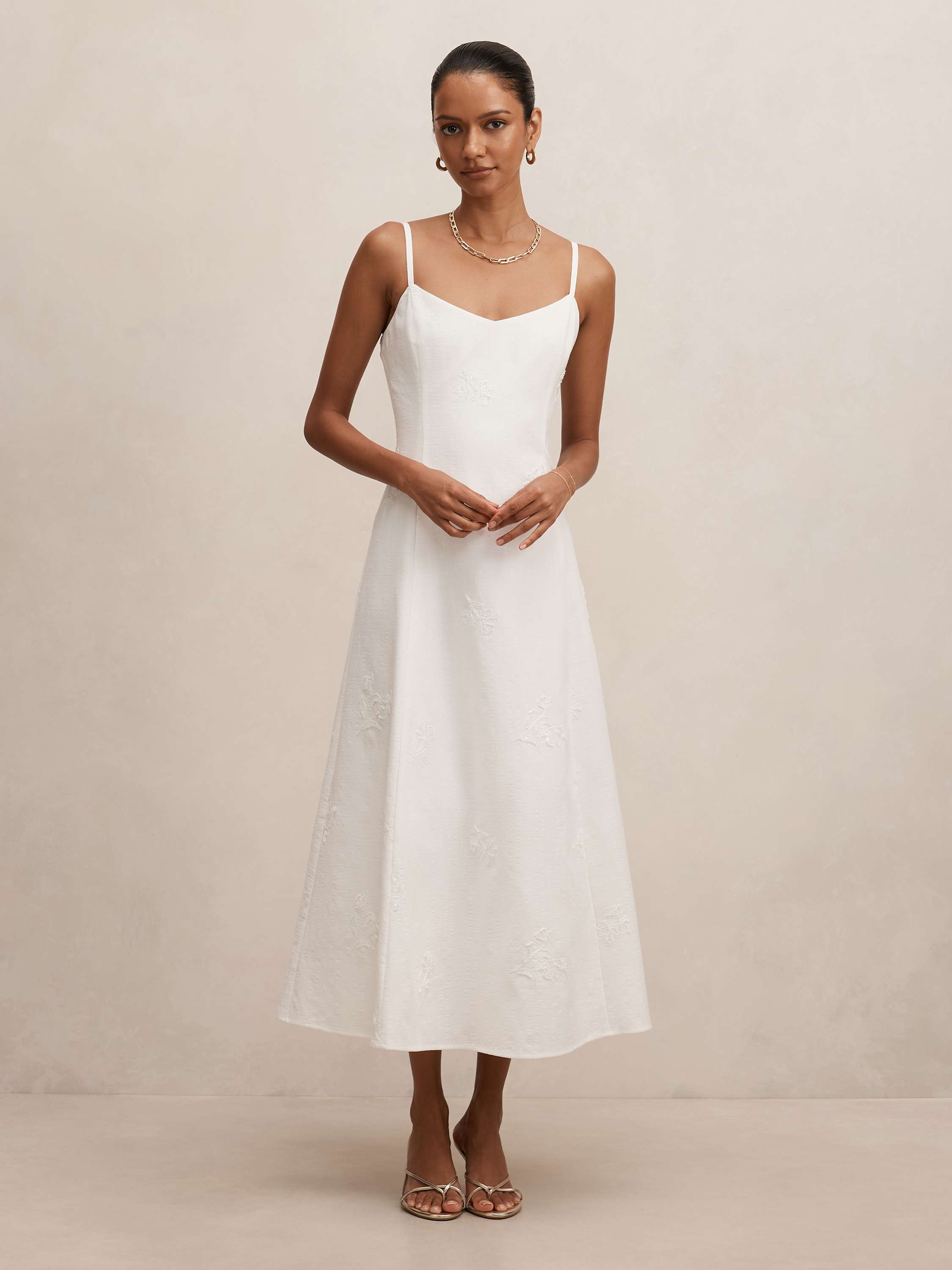 Tiffany Petite Embroidery Midi Dress
