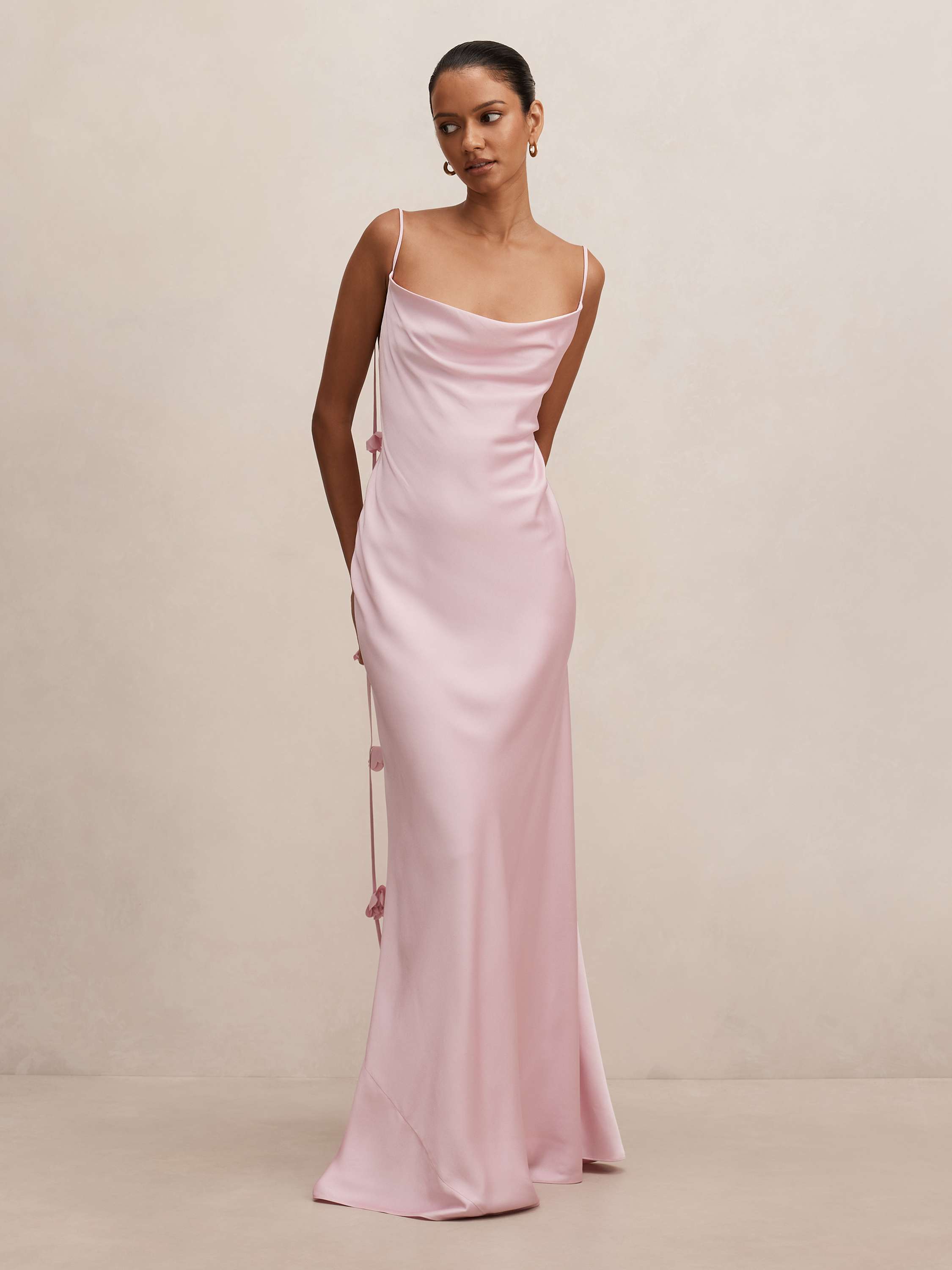 Amery Petite 3D Floral Maxi Dress