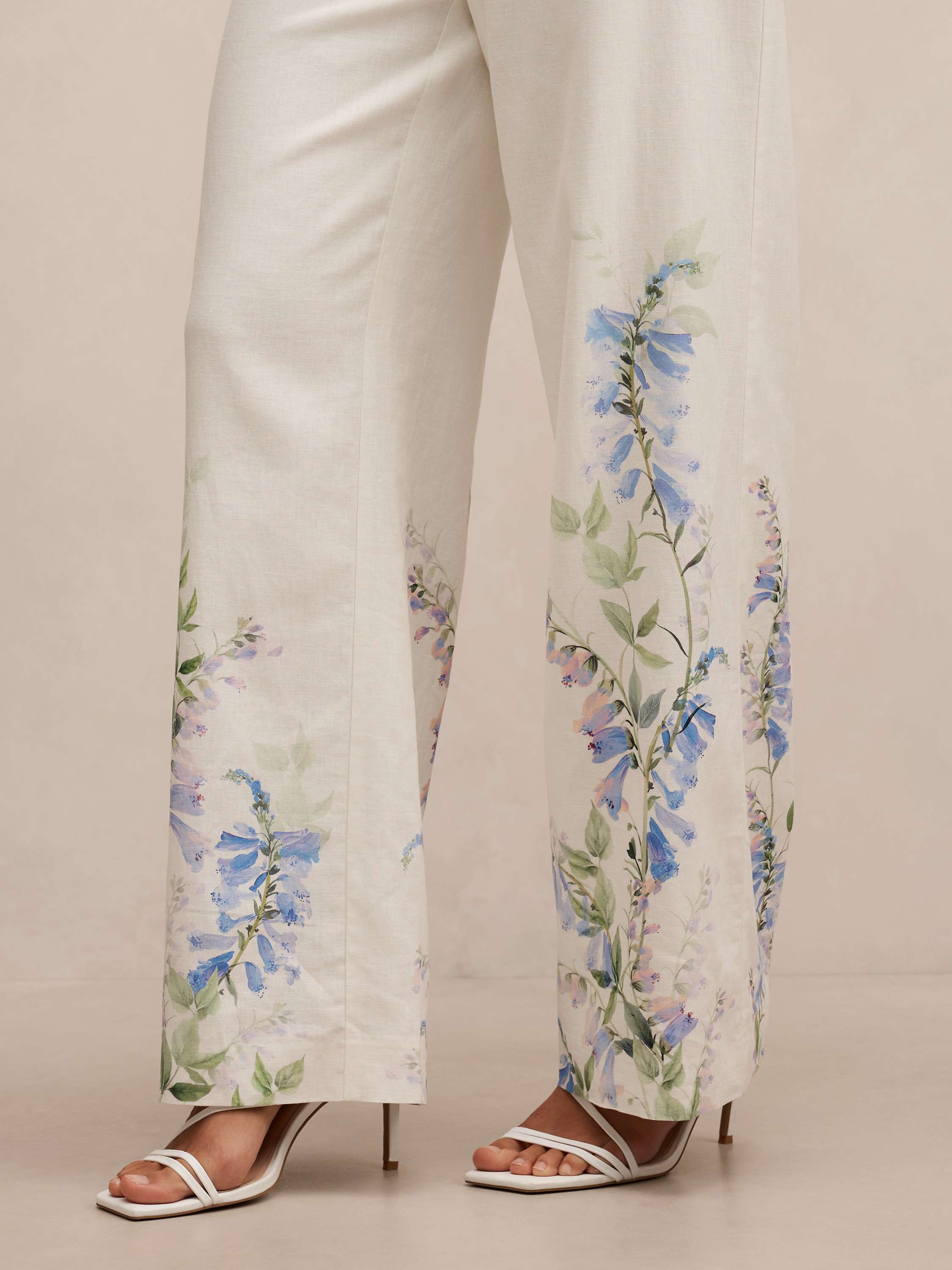 ボトムス Mila Trousers Cabin Stripe Floral 2-3y Buy Soleil Floral Placement Print Pant - White - Online | Forever New