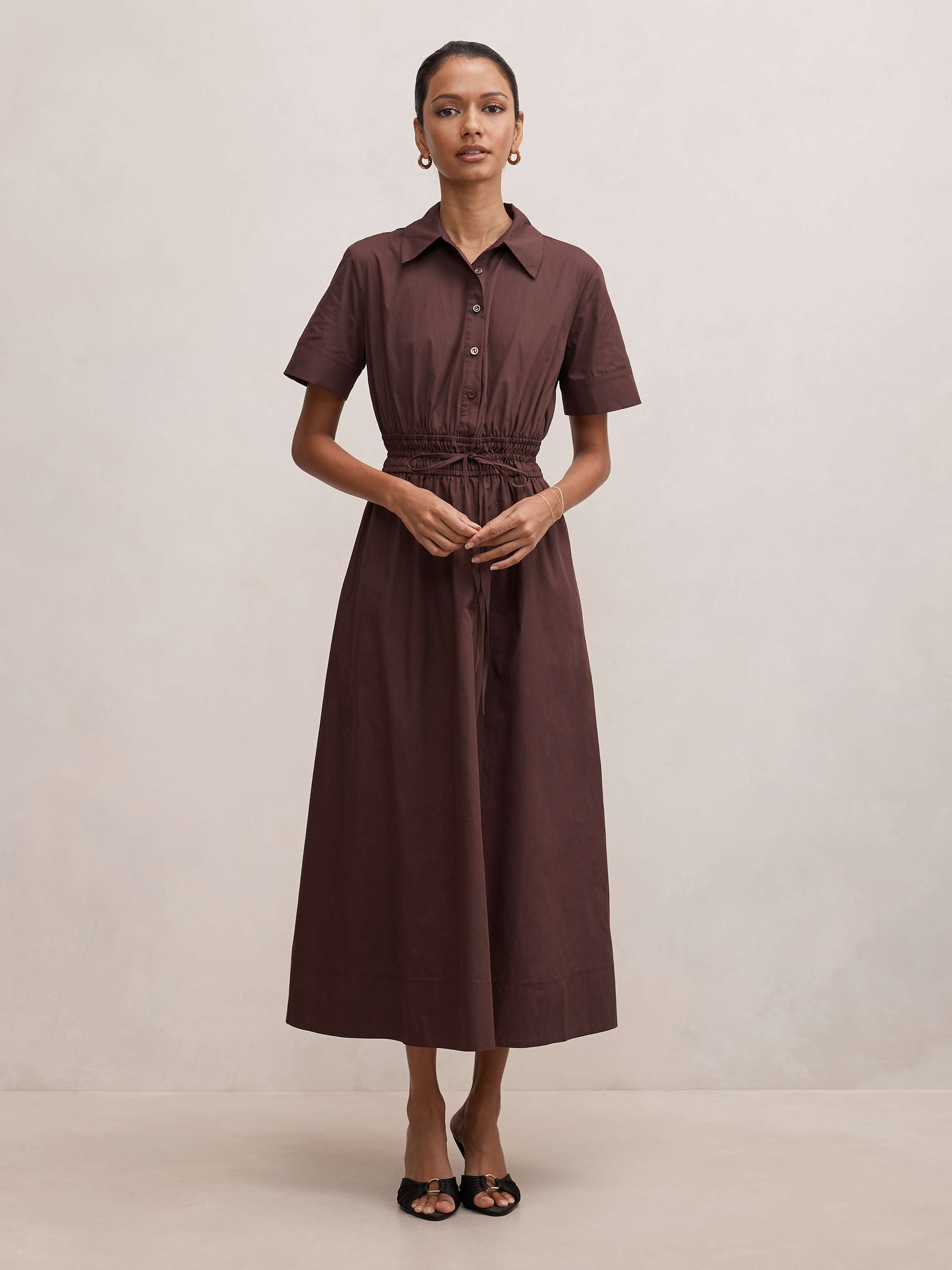 Brynn Petite Elastic Waist Midi Dress