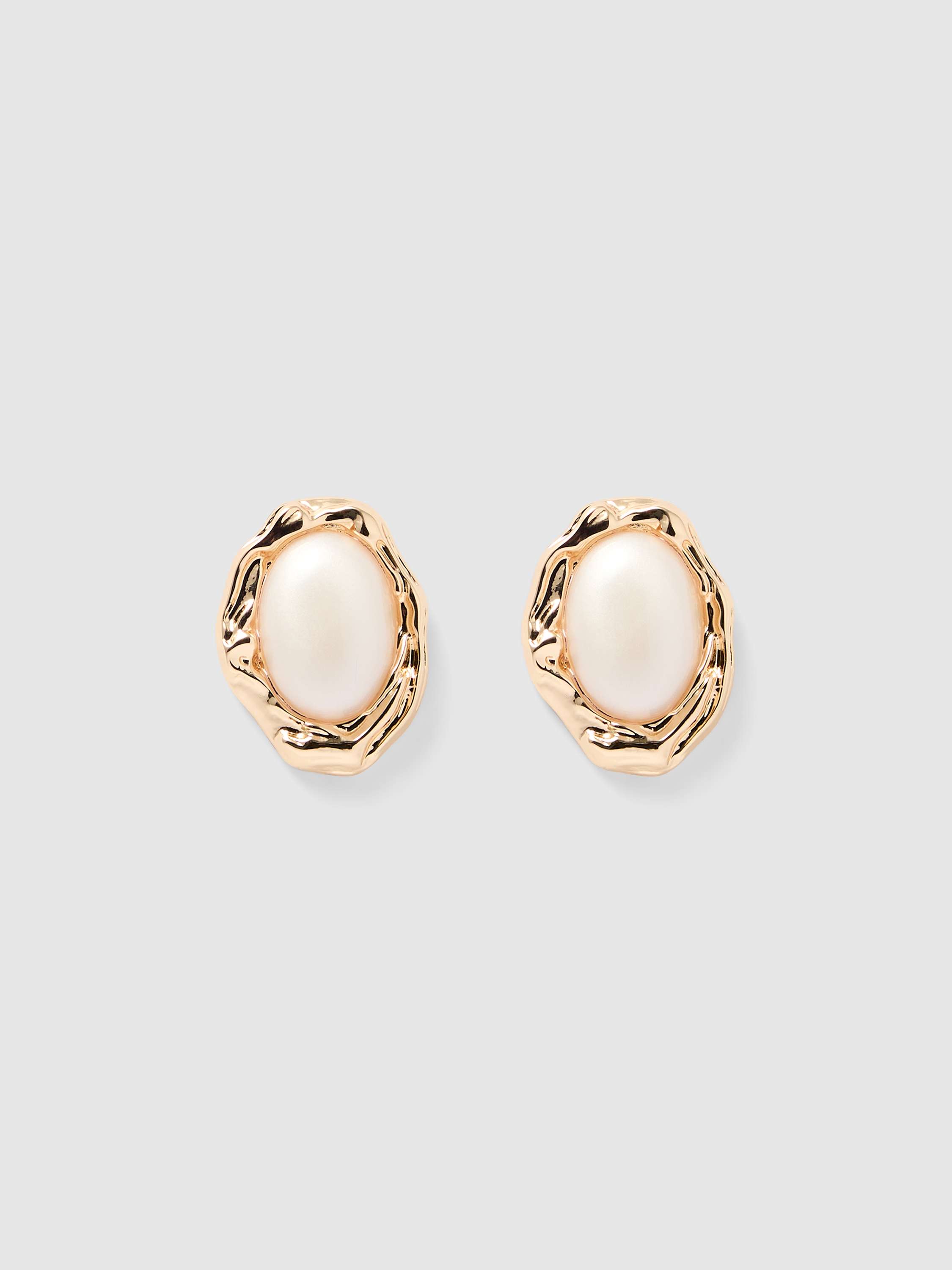 Signature Otis Organic Pearl Stud