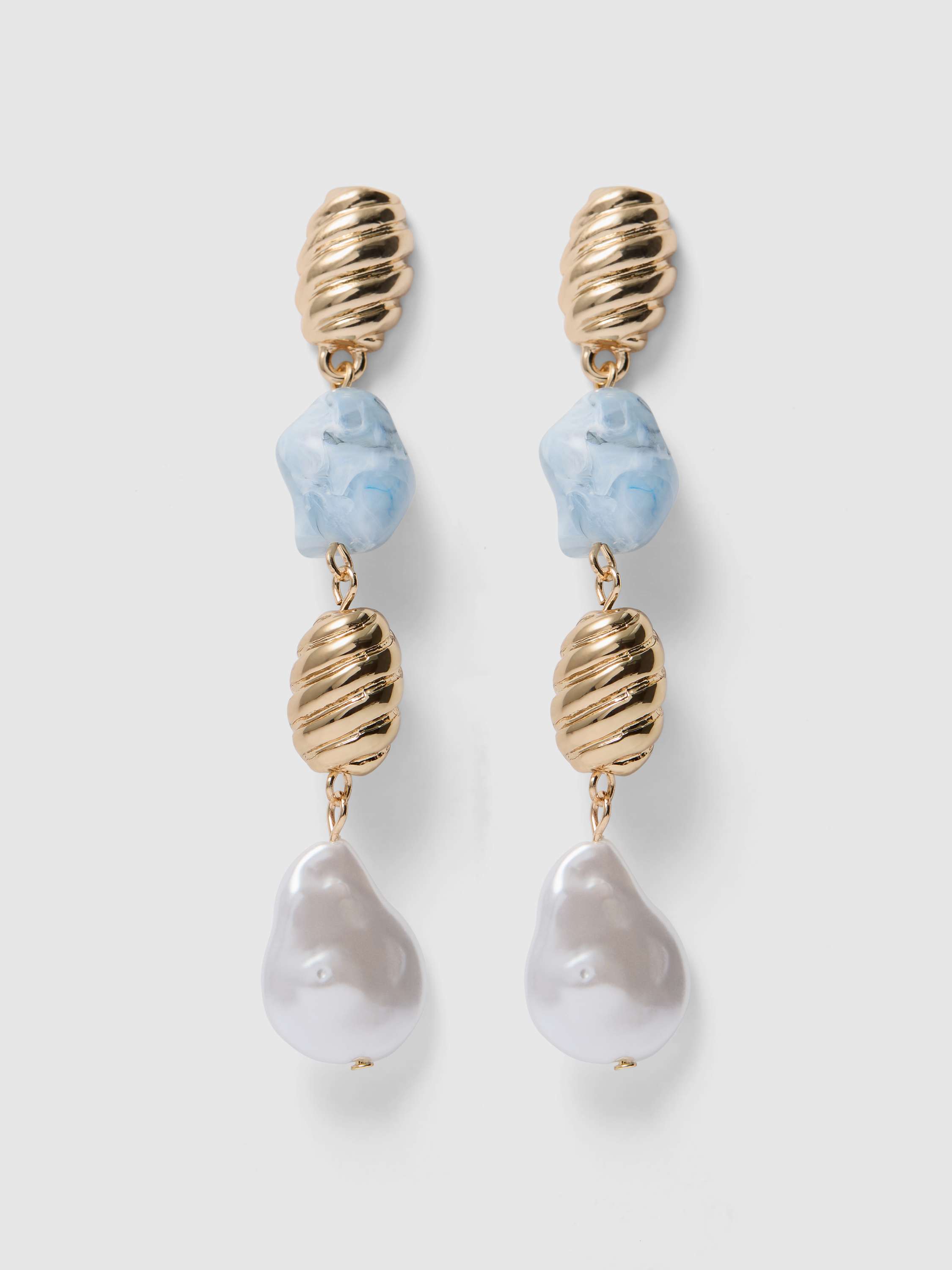 Signature Dallas Drop Earring