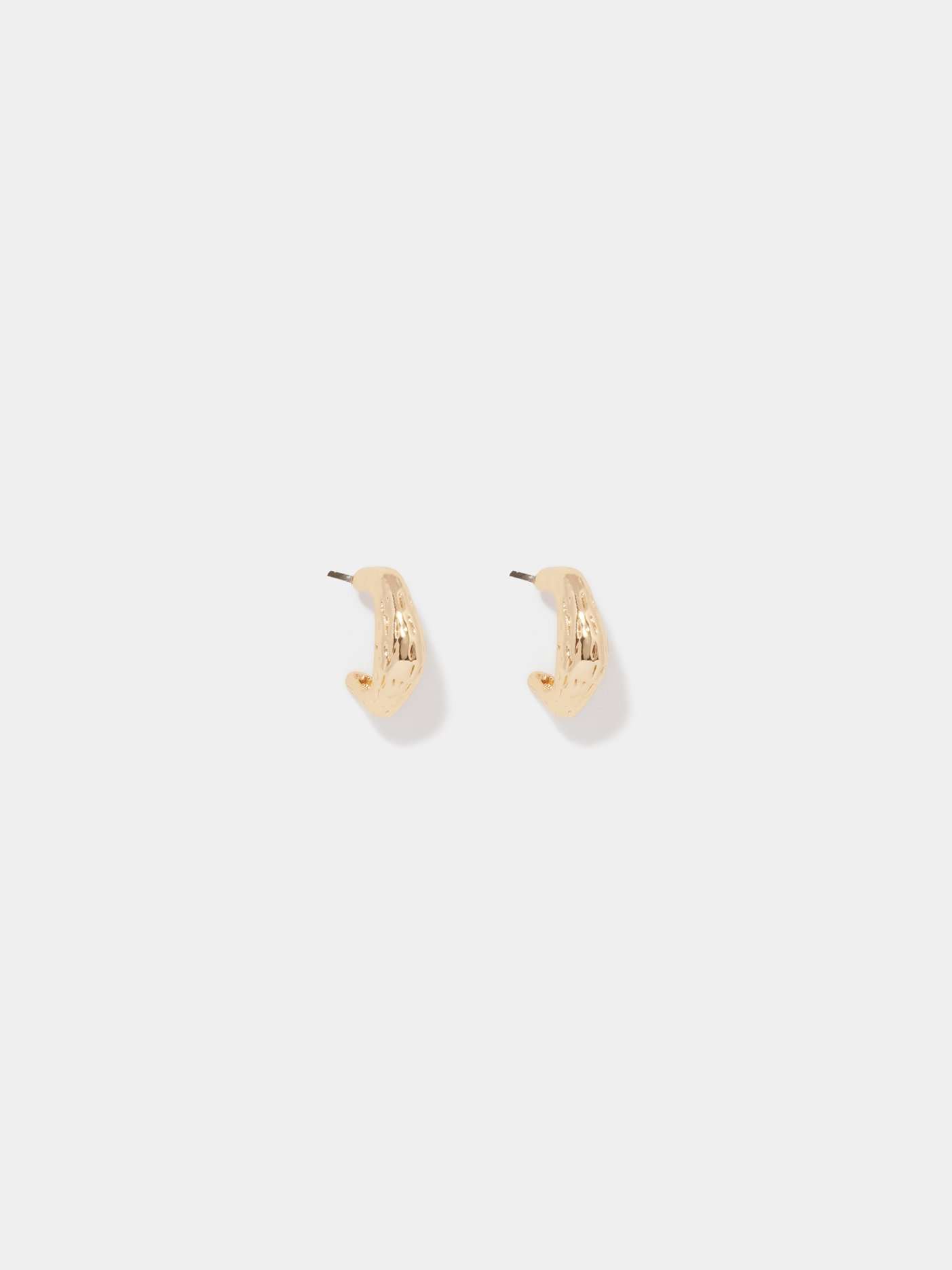 Terri Texture Hoop Earring