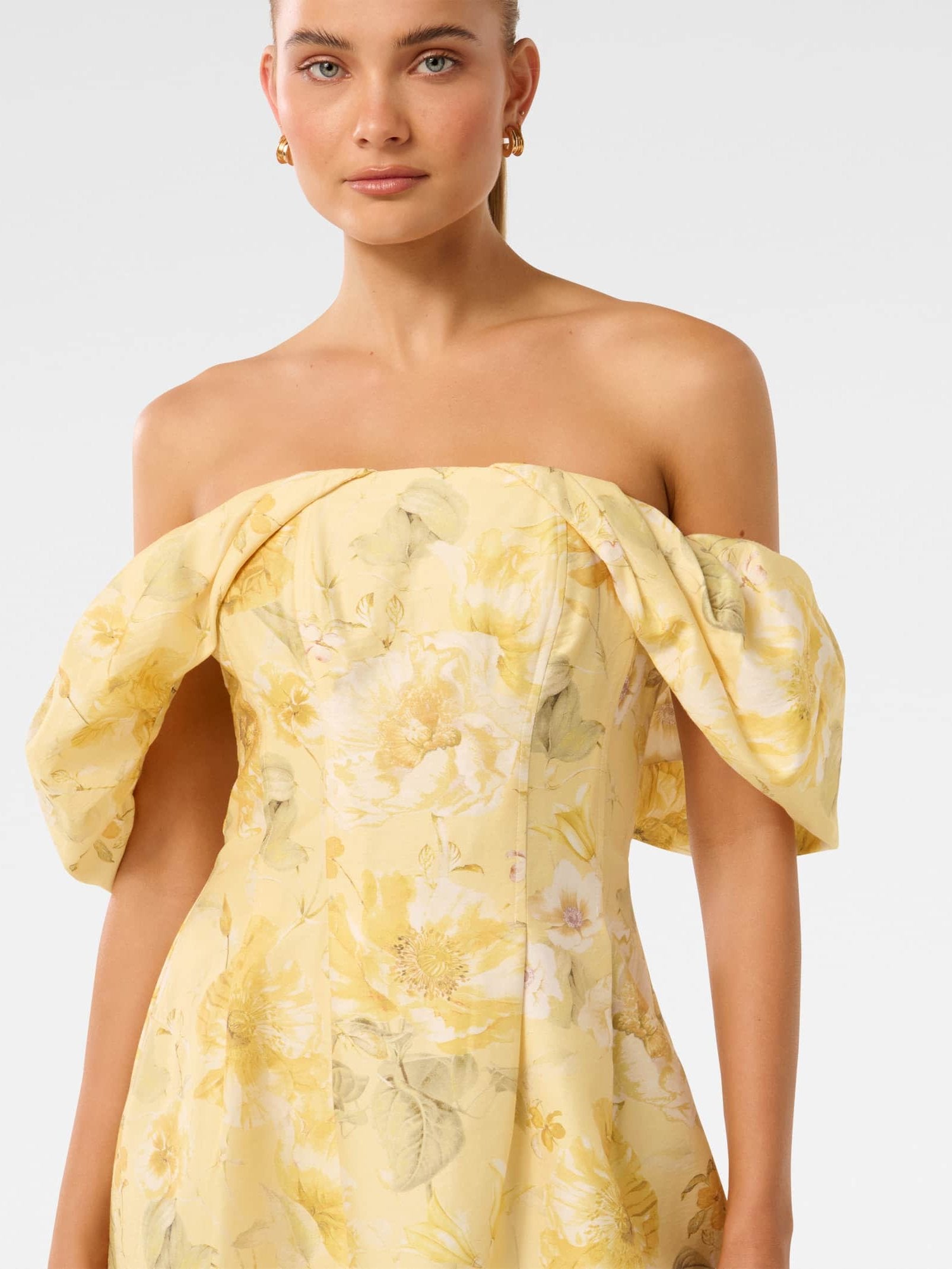  Jacquie Off Shoulder Mini Dress
