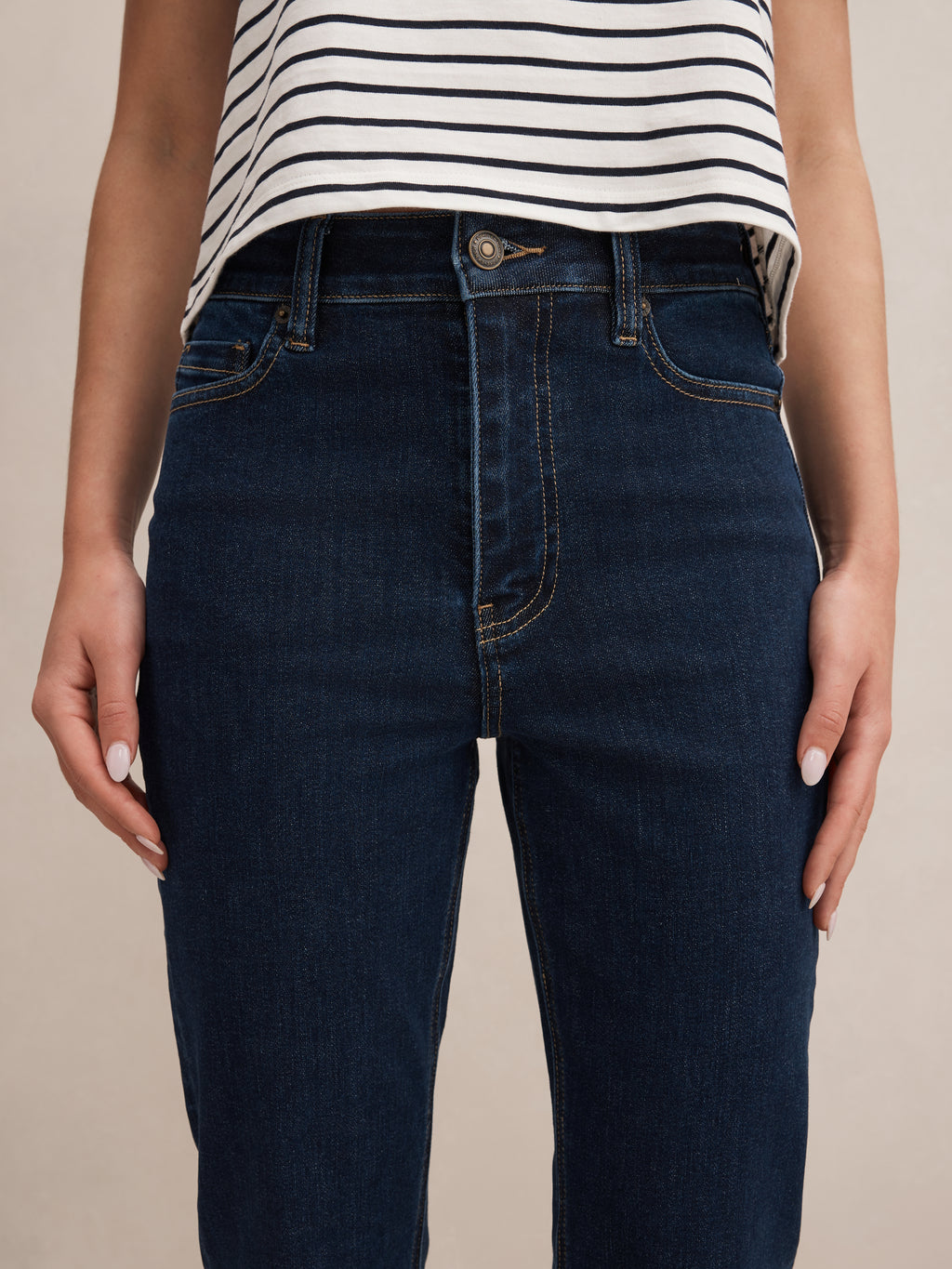 Jessie Slim Flare Jean