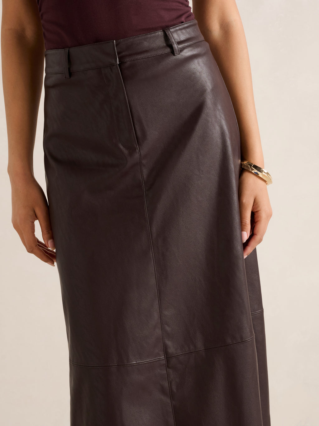 Jaelyn Vegan Leather Midi Skirt