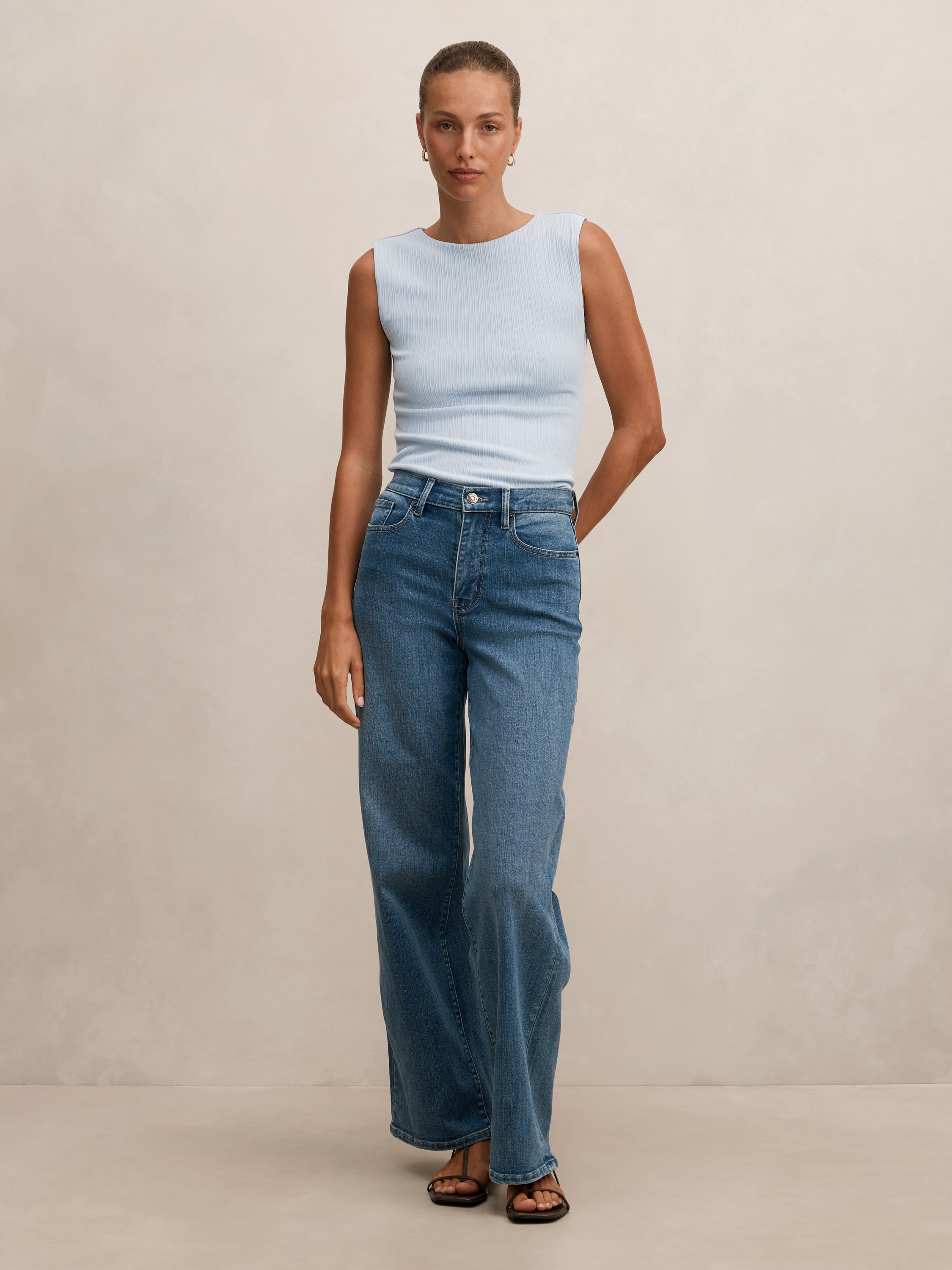 Buy Frankie Boat Neck Tank - Blue - Online | Forever New