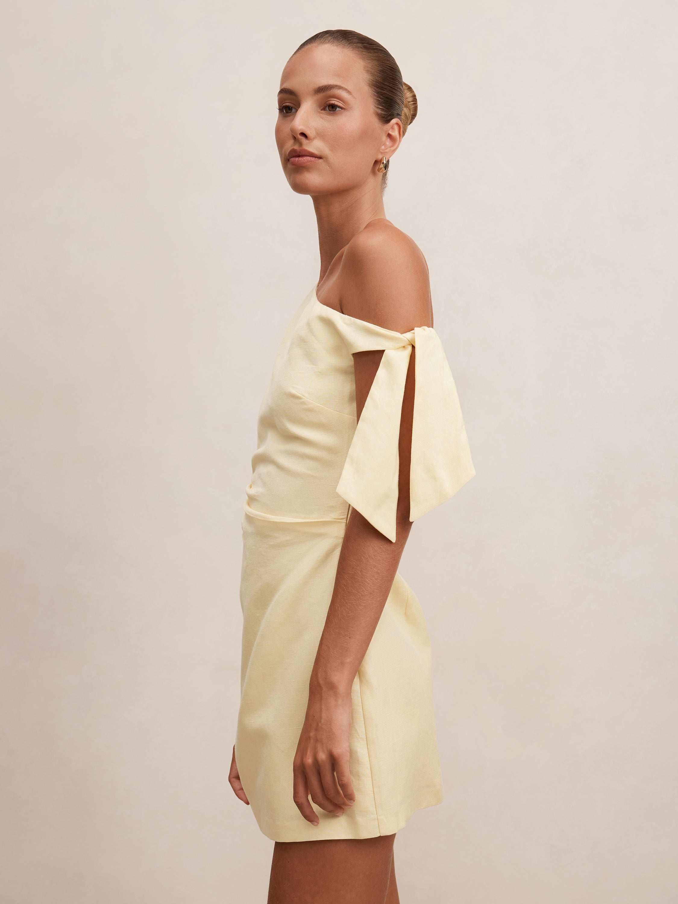 Cinzia Tipped Shoulder Linen Mini Dress