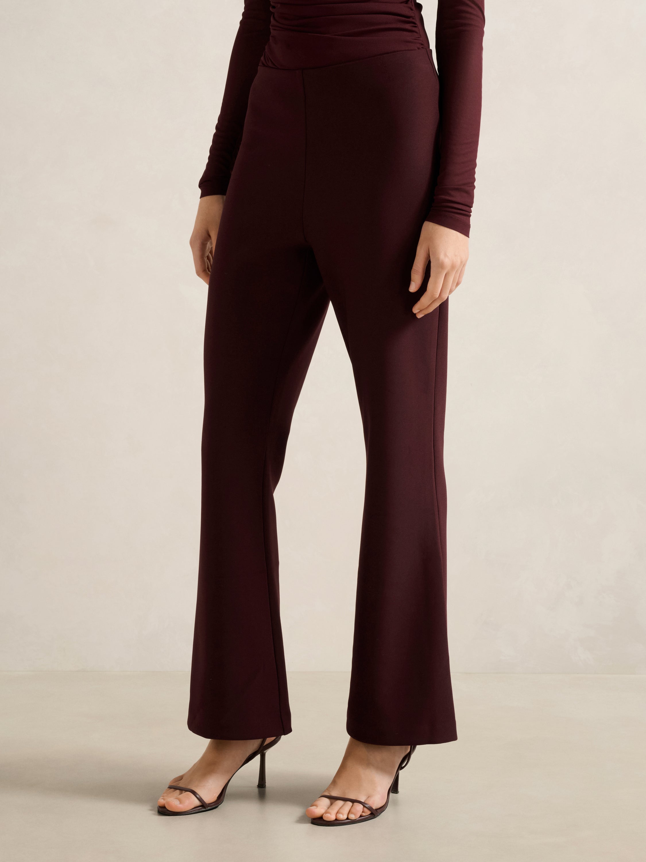 Maia Flare pant