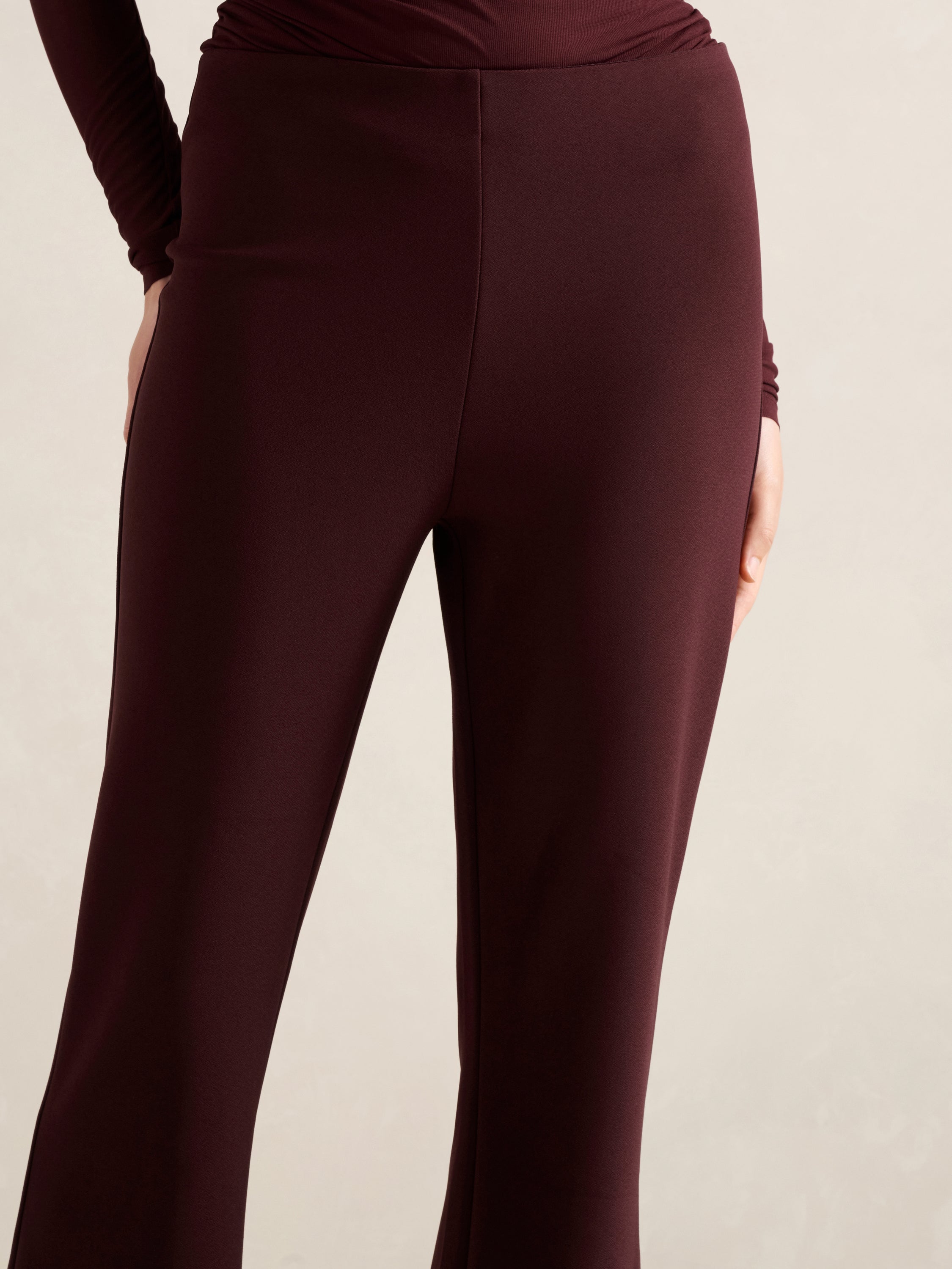 Maia Flare pant