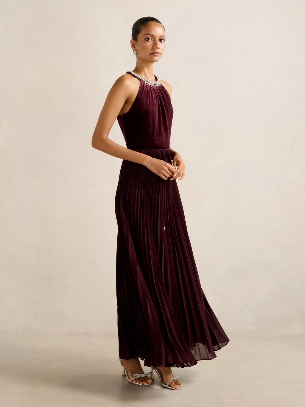 Gwen Petite Halter Neck Pleat Midi Dress
