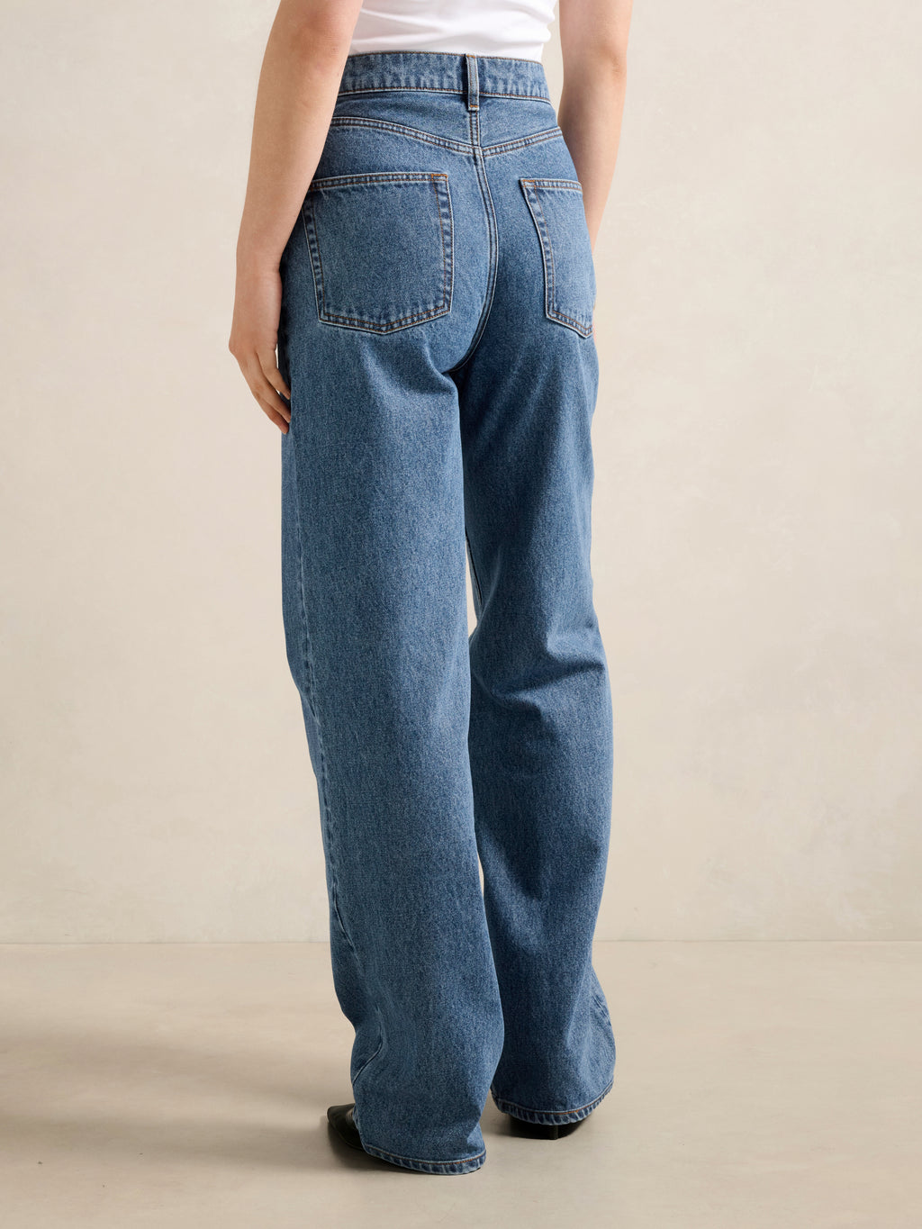 Cloe Straight Leg Jean
