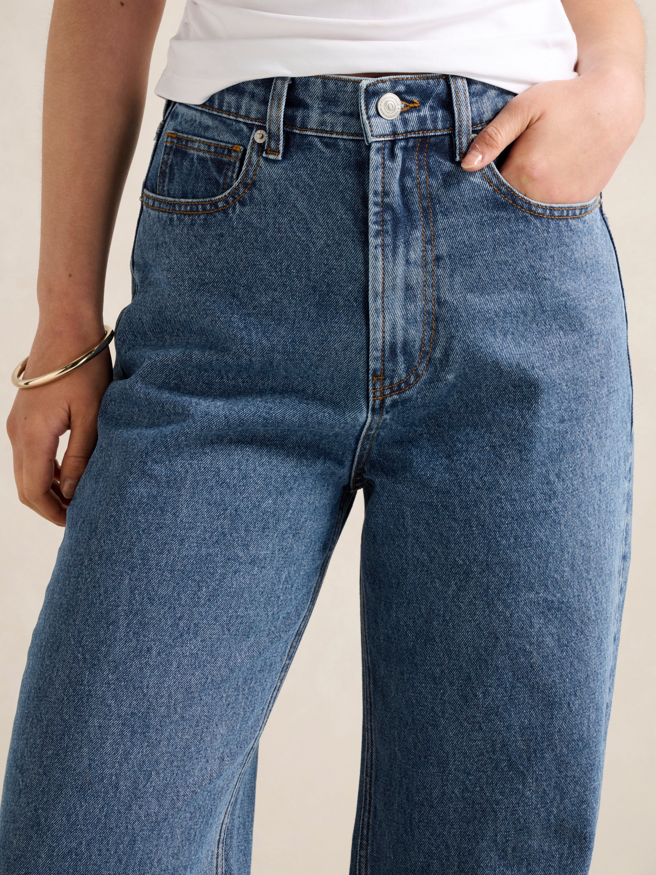 Cloe Straight Leg Jean
