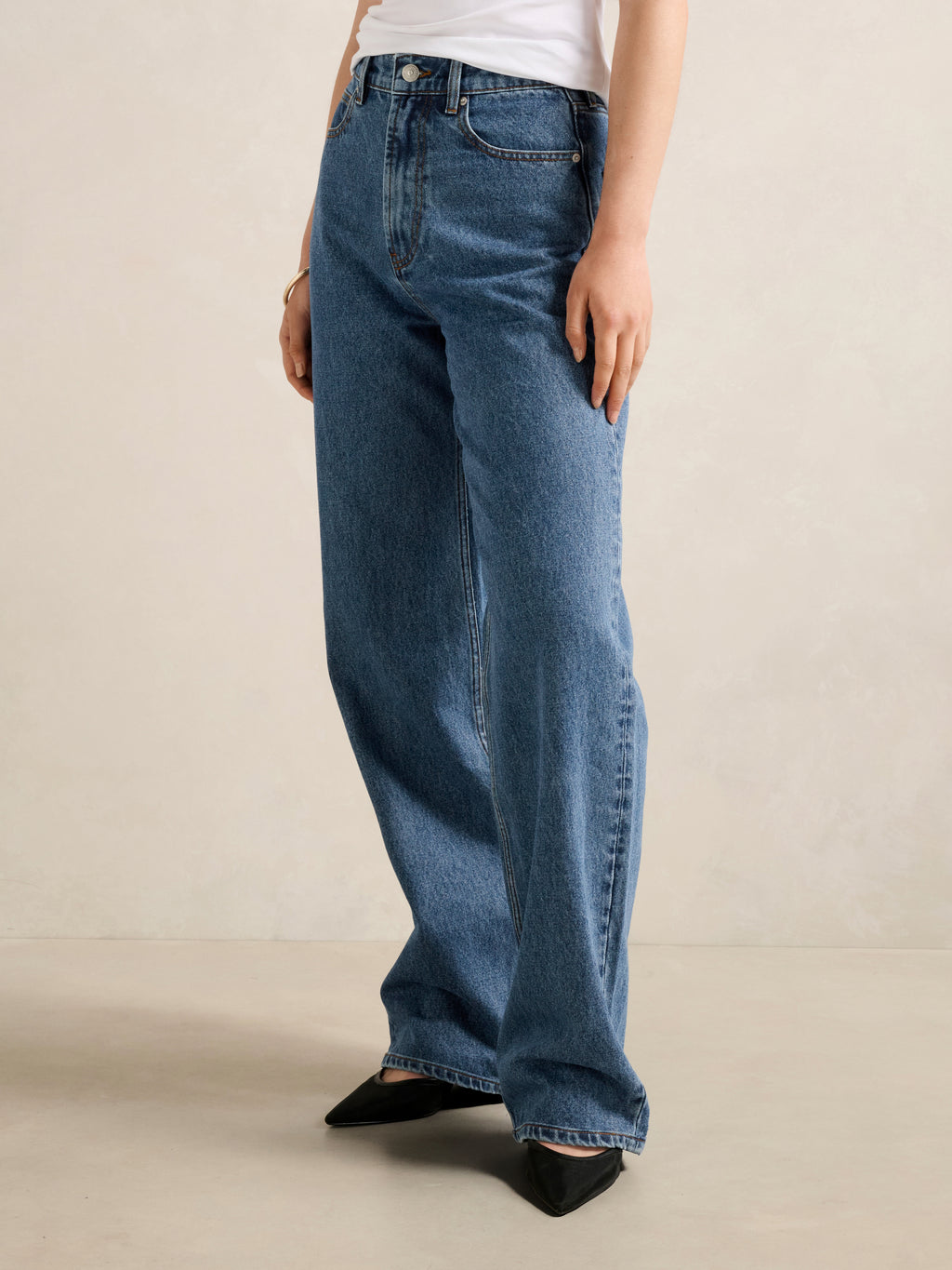 Cloe Straight Leg Jean