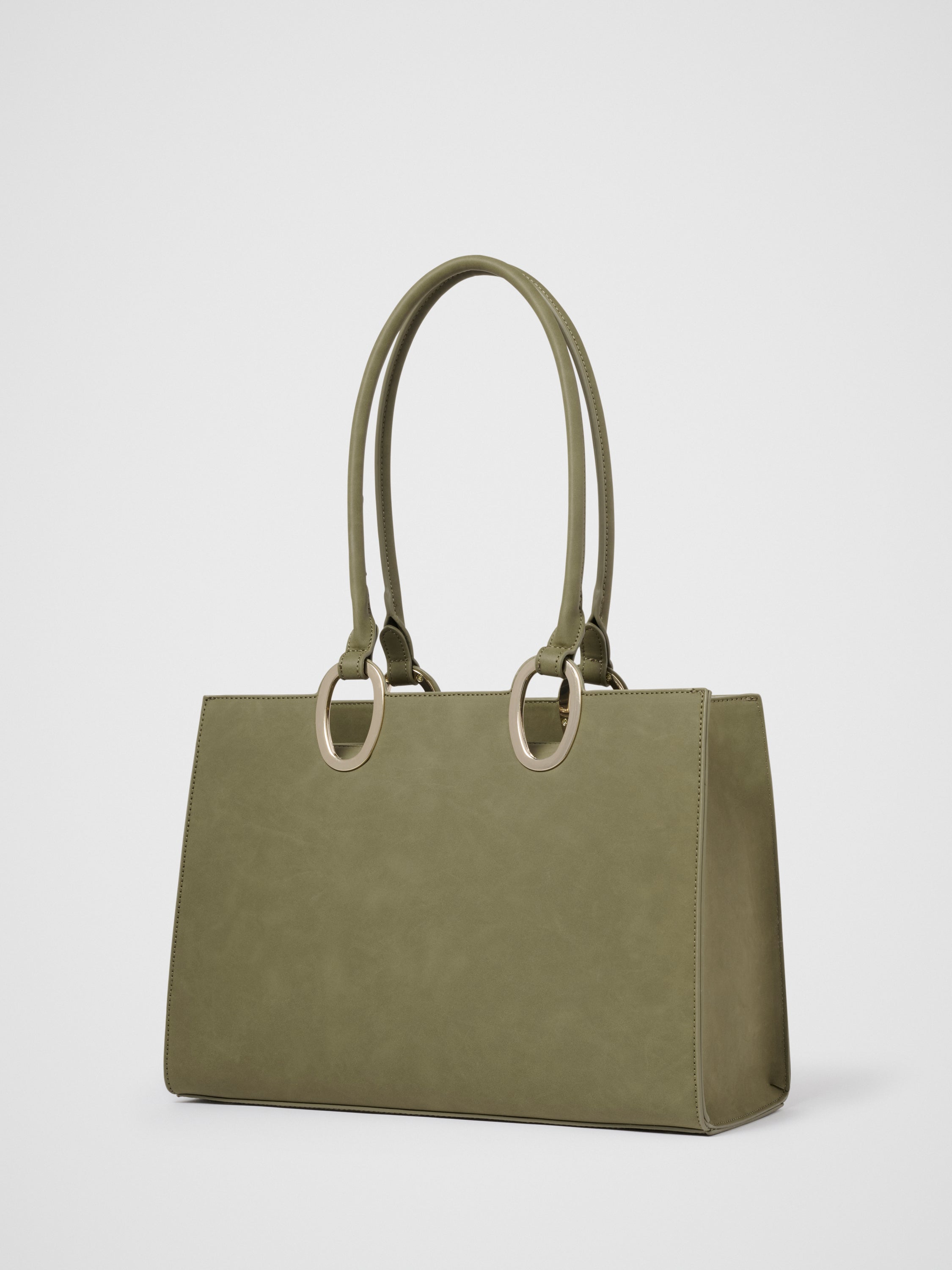 Sammi Oval Hardware Shoulder Tote
