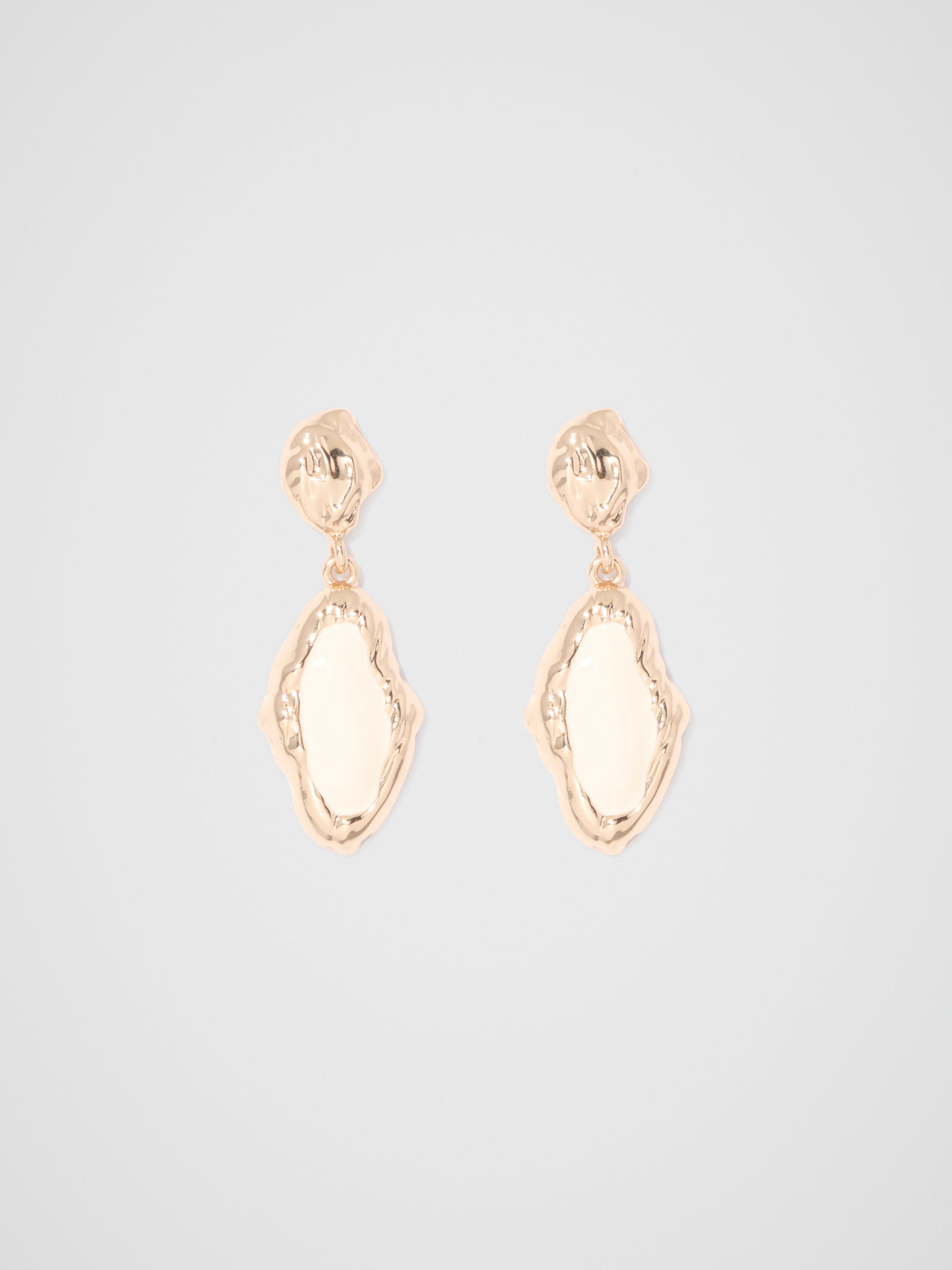 Signature Martha Molten Drop Earring
