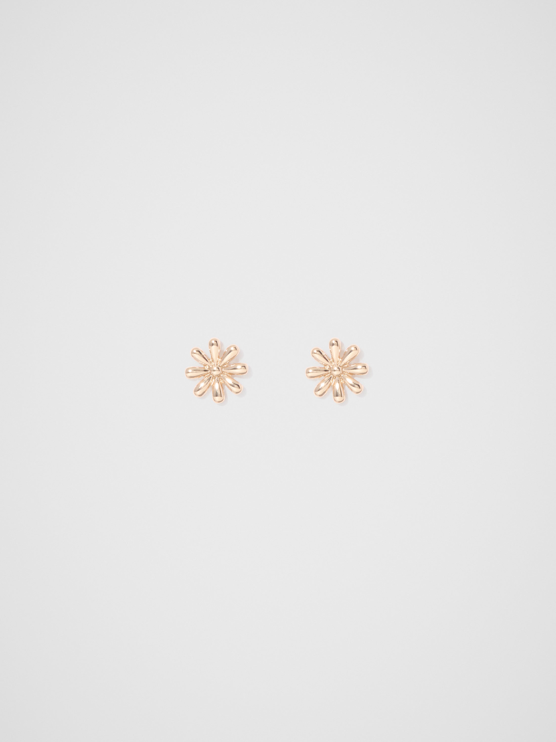 Daisy Stud