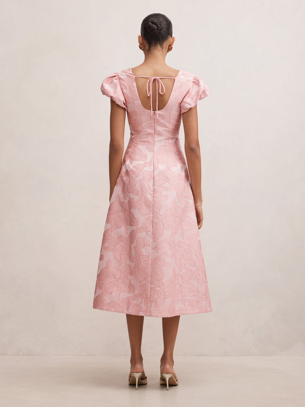 Lily Scoop Jacquard Midi