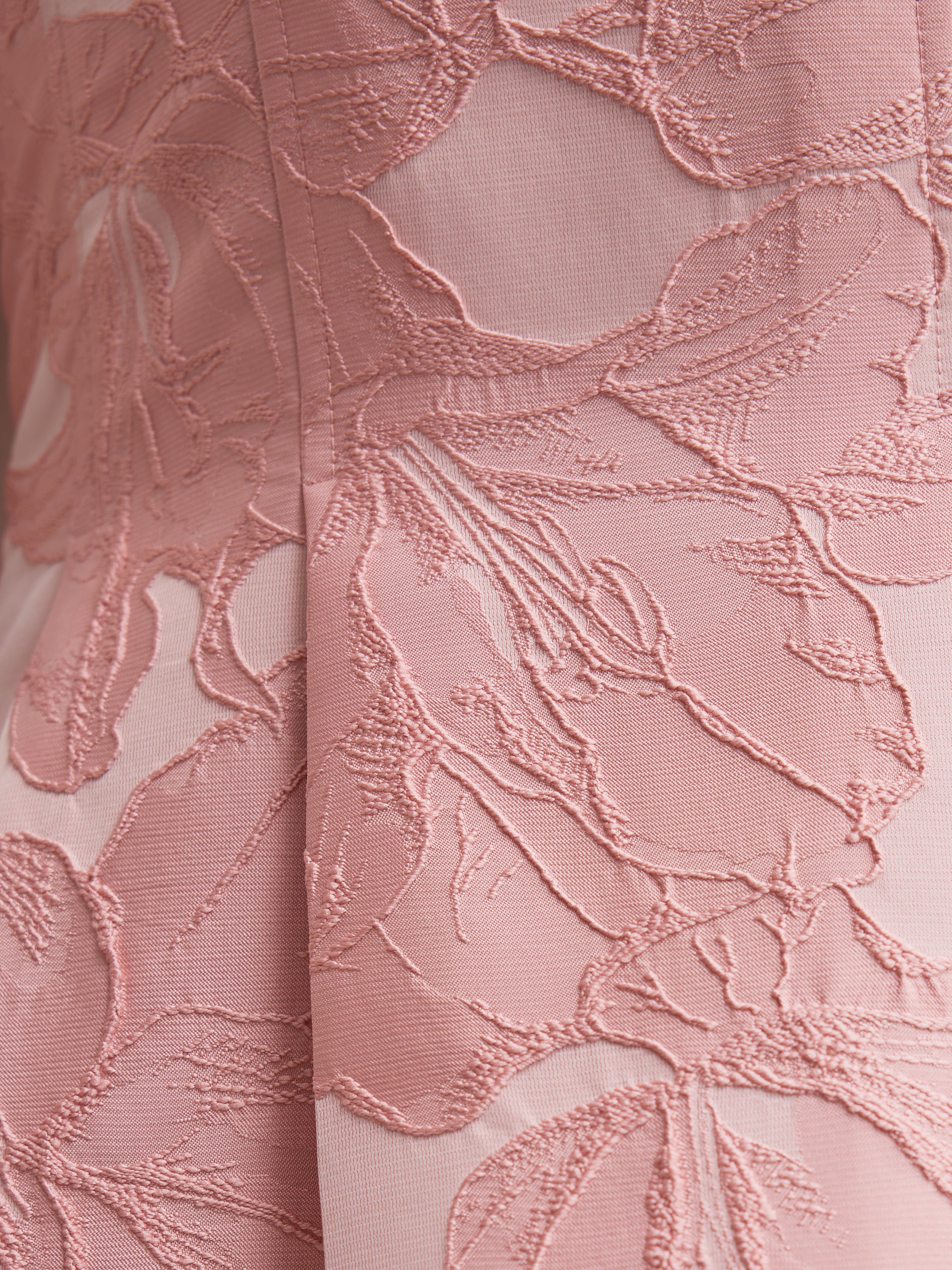Lily Scoop Jacquard Midi