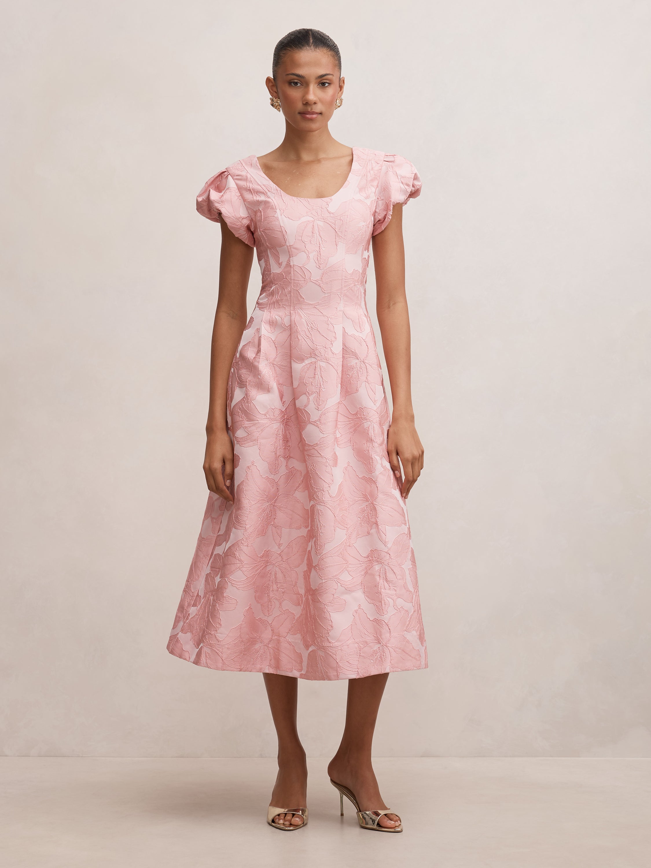 Lily Scoop Jacquard Midi