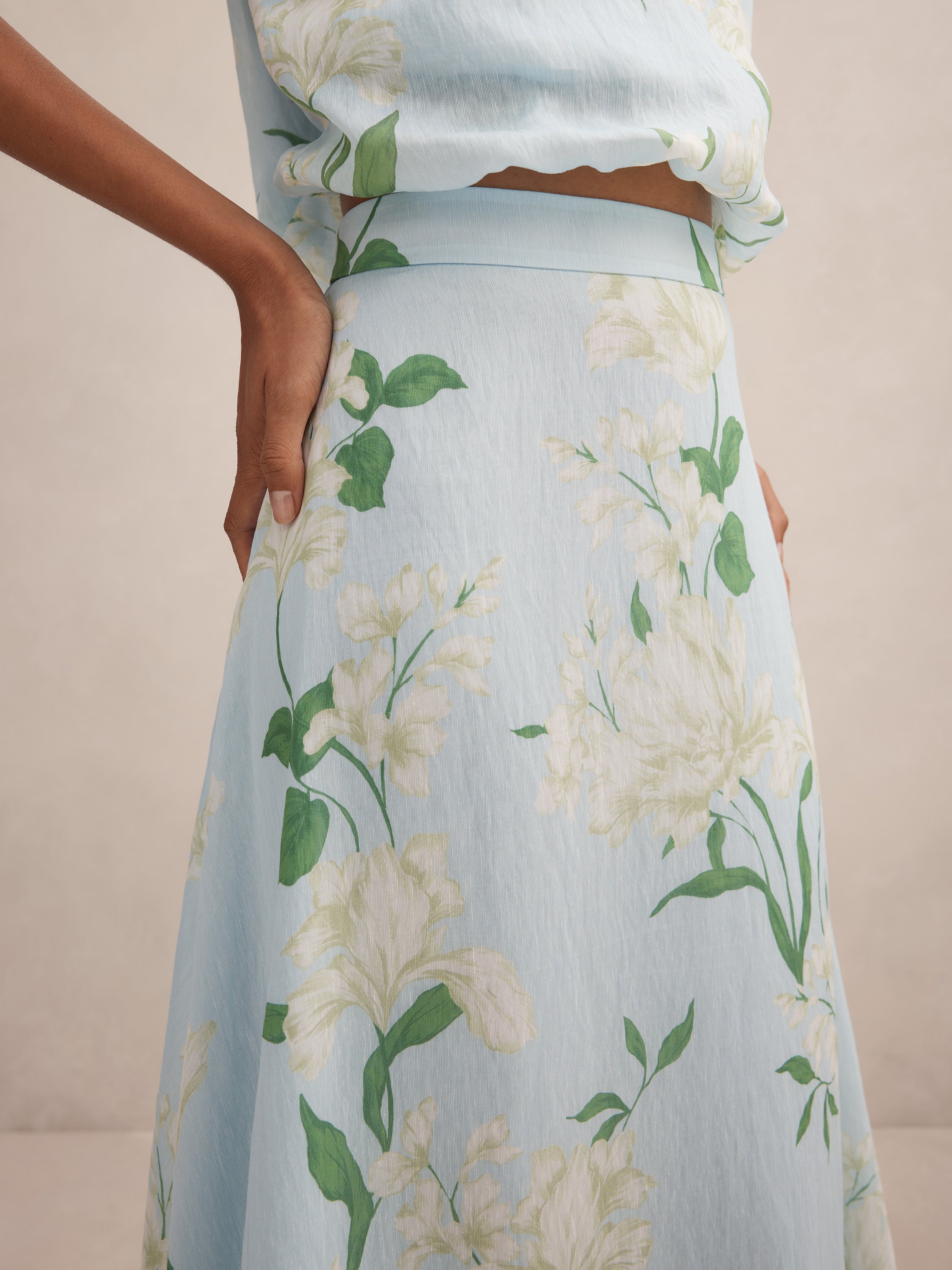 Maisie Petite Circle Midi Skirt