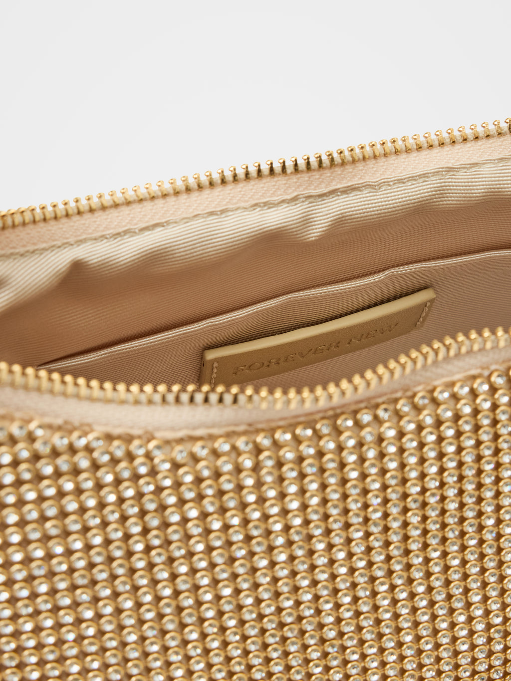 Paloma Curve Clutch