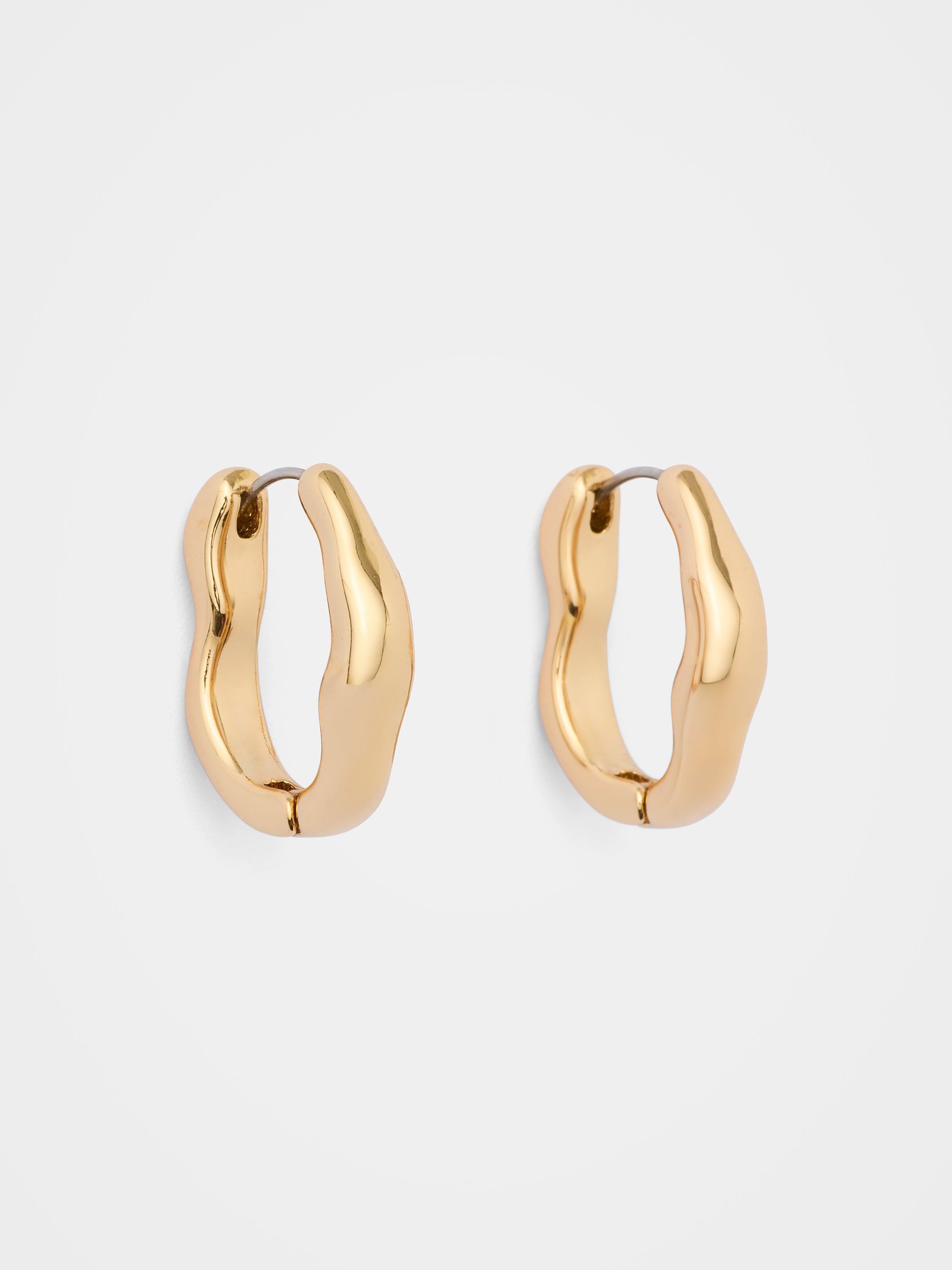 Octovia Organic Loop Earring