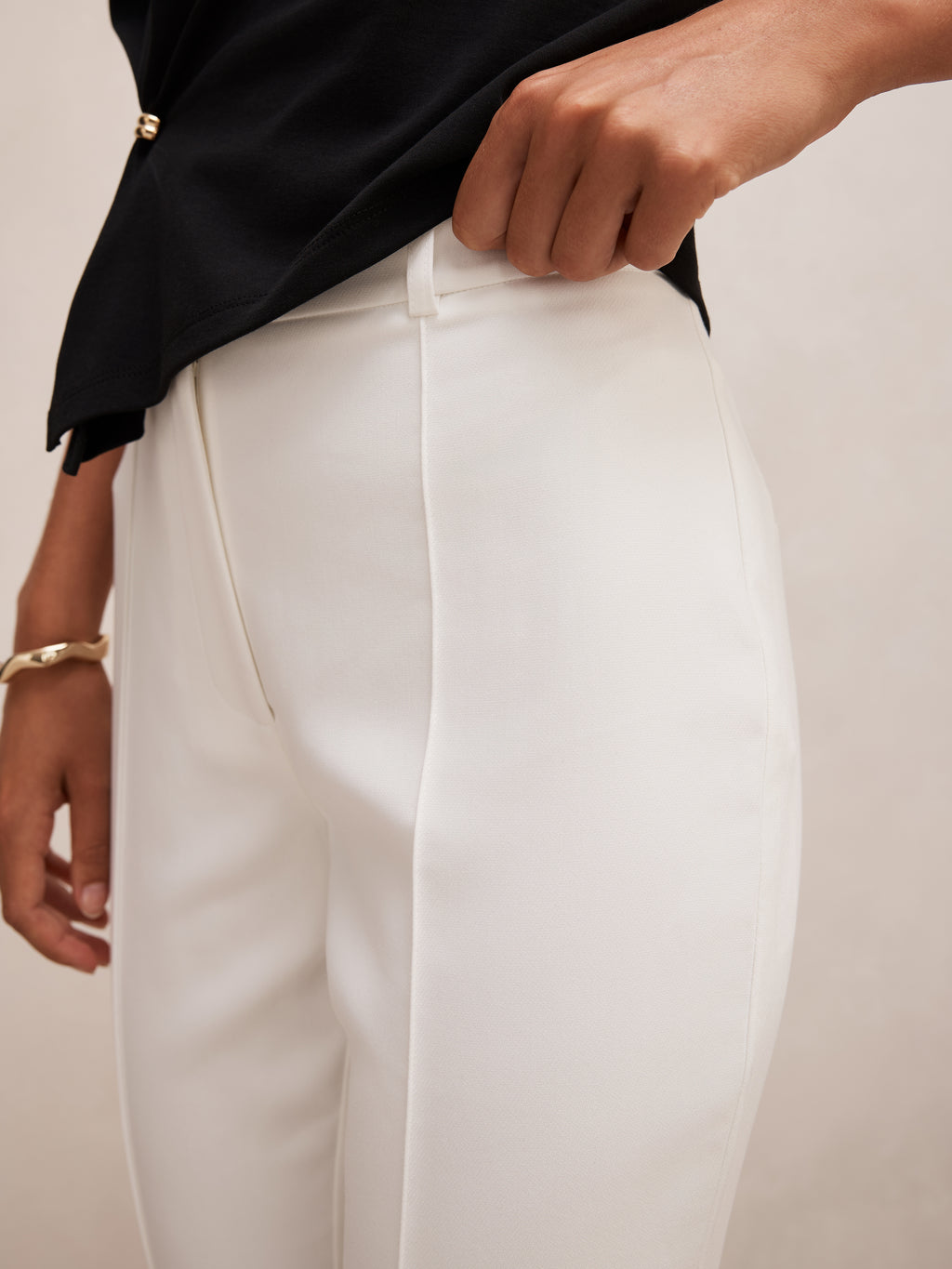 Melanie Pintuck Flare Pant