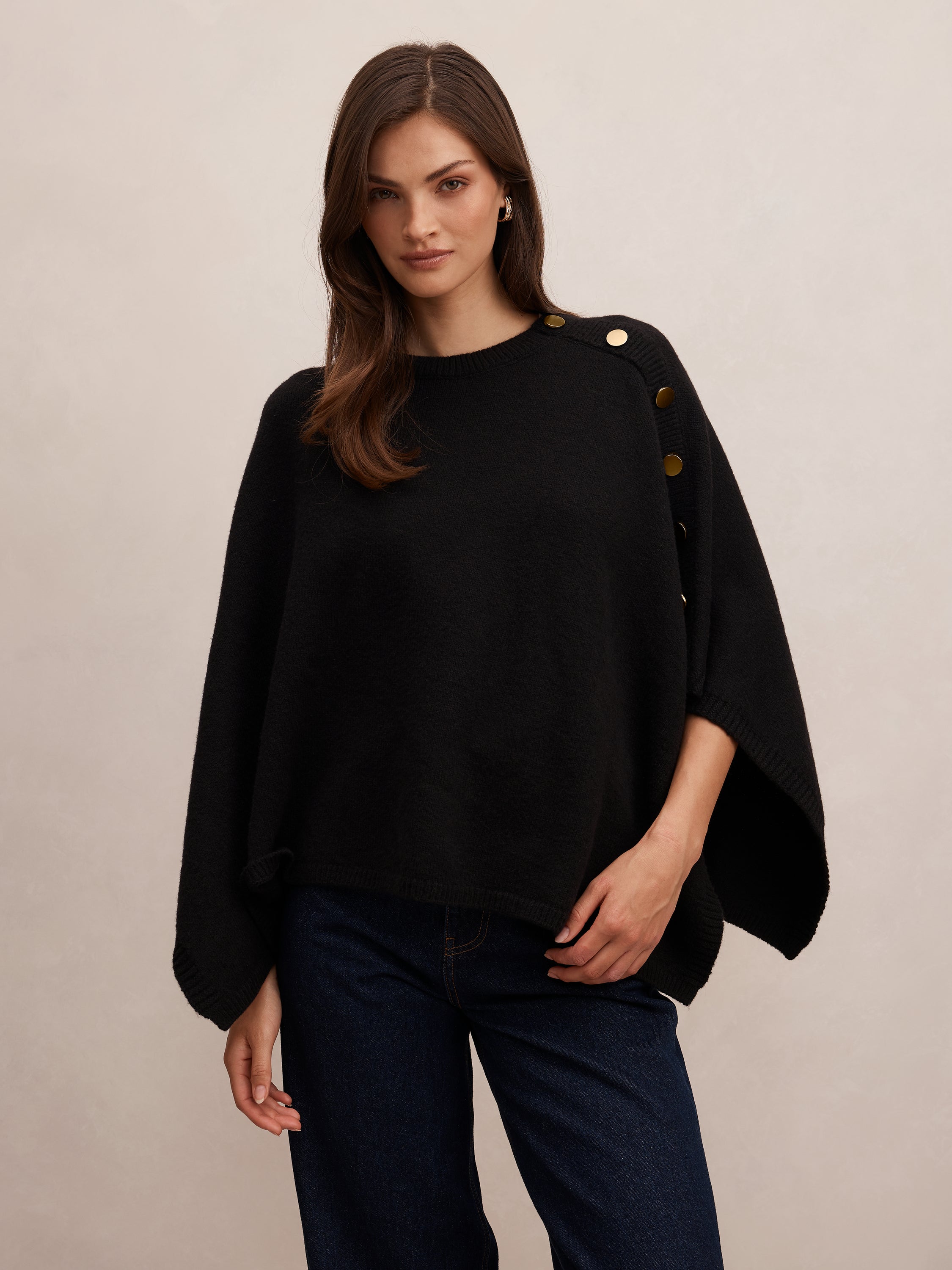 Nicole Hardware Cape