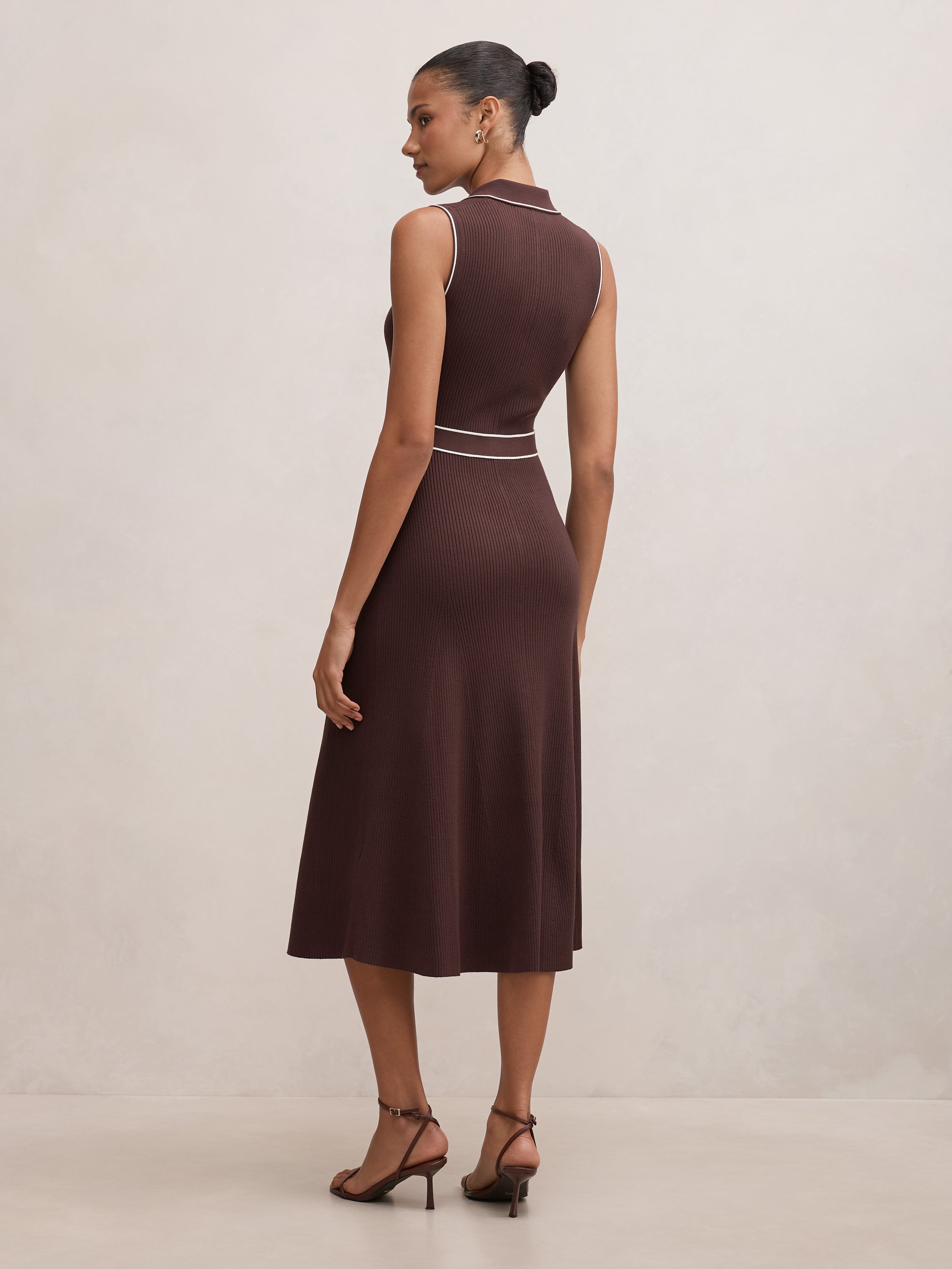 Maisy Tipped Sleeveless Midi