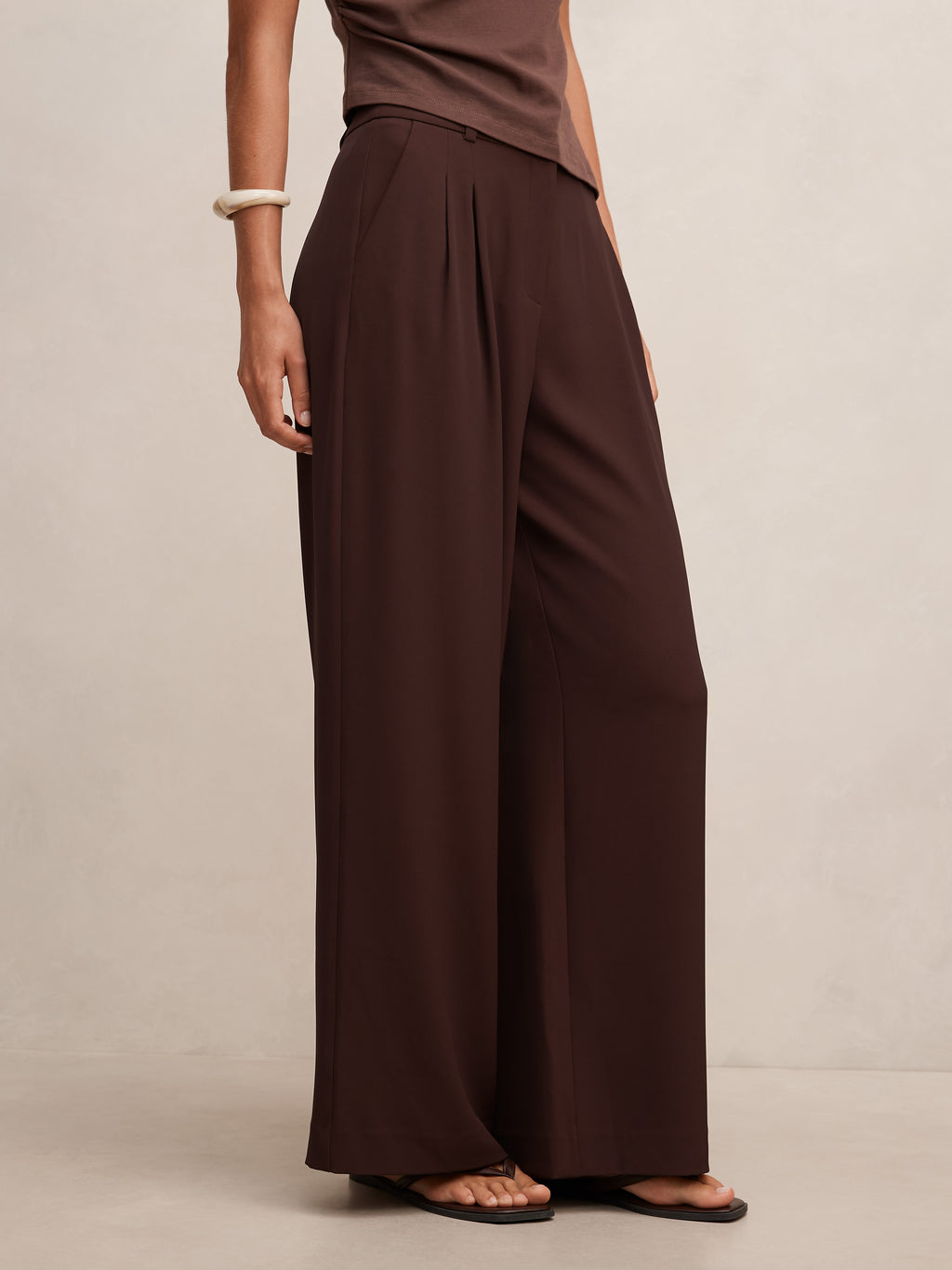 Annabelle Pleated Wide Leg Pant
