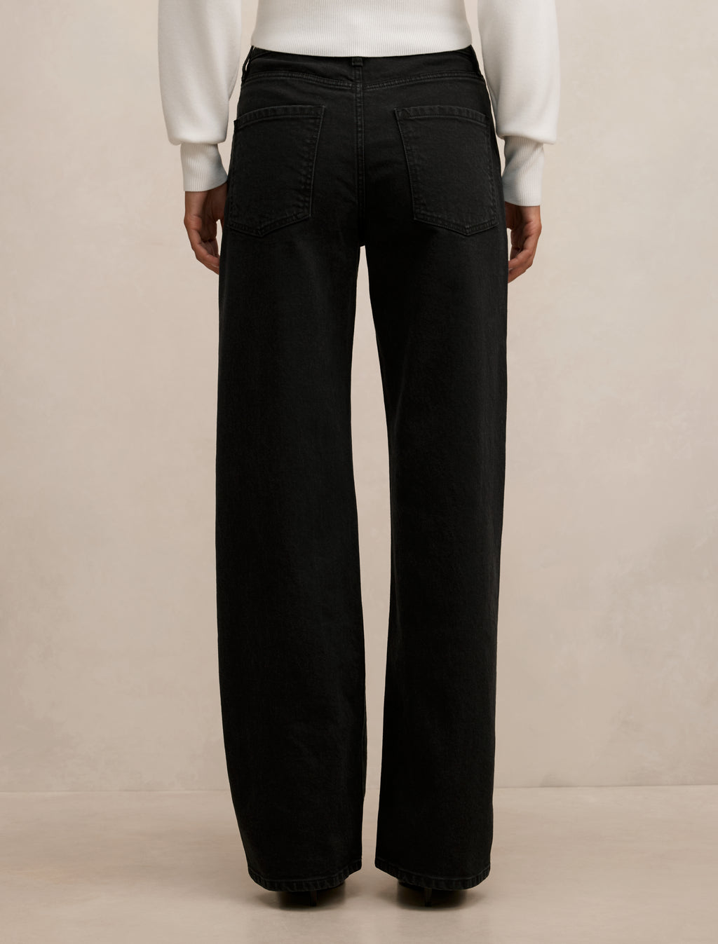 Nicki Mid Rise Straight Jean