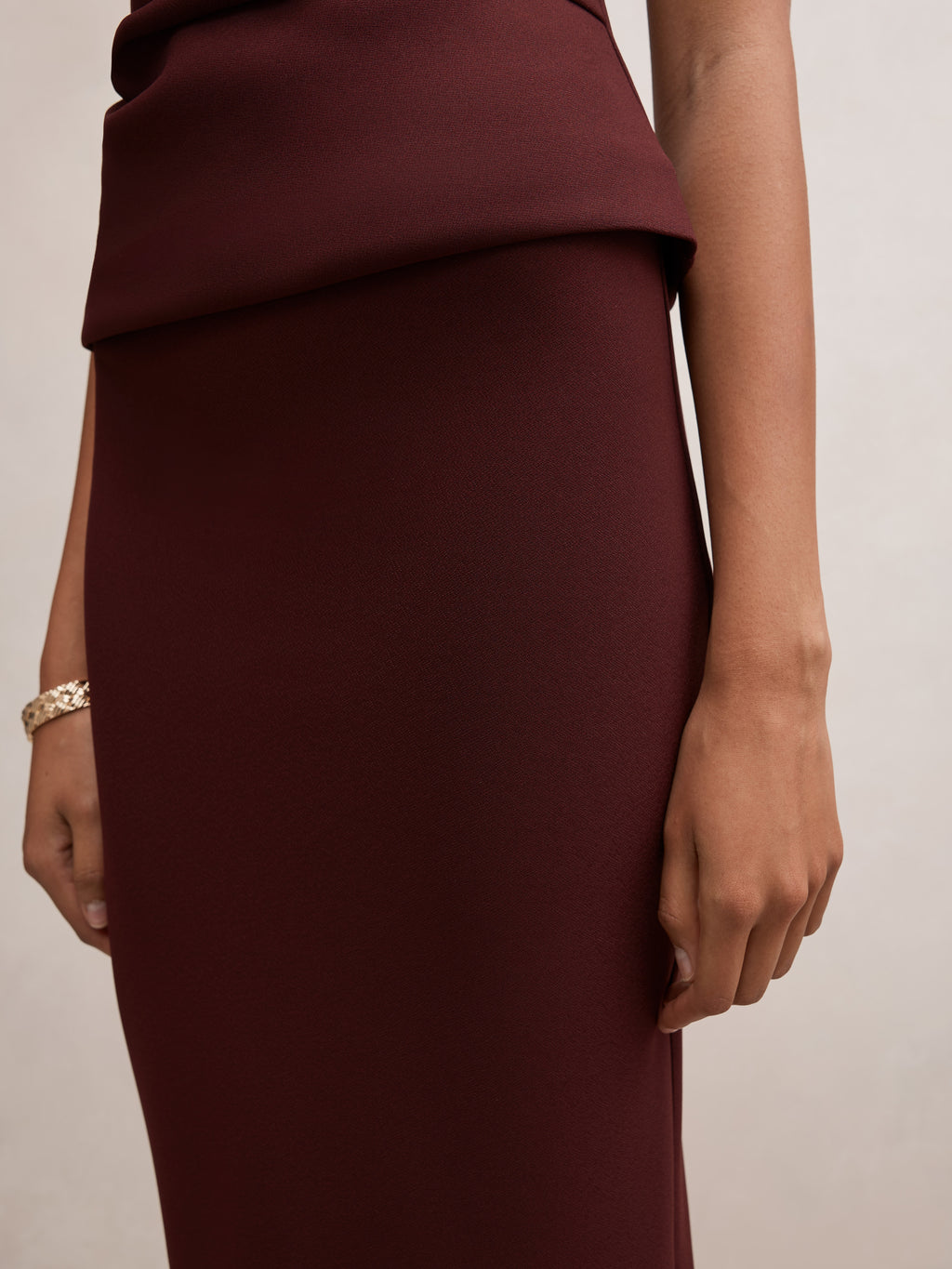 Jayda Crepe Pencil Skirt