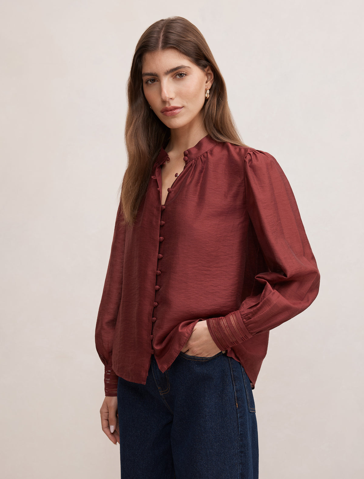 Robin Trim Cuff Blouse