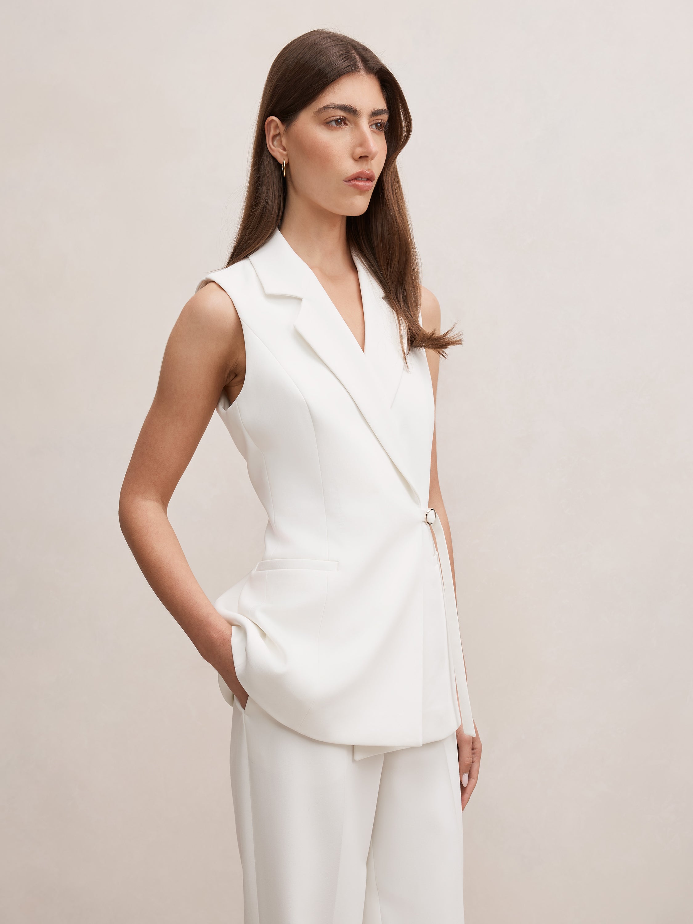 Ella Tie Sleeveless Blazer