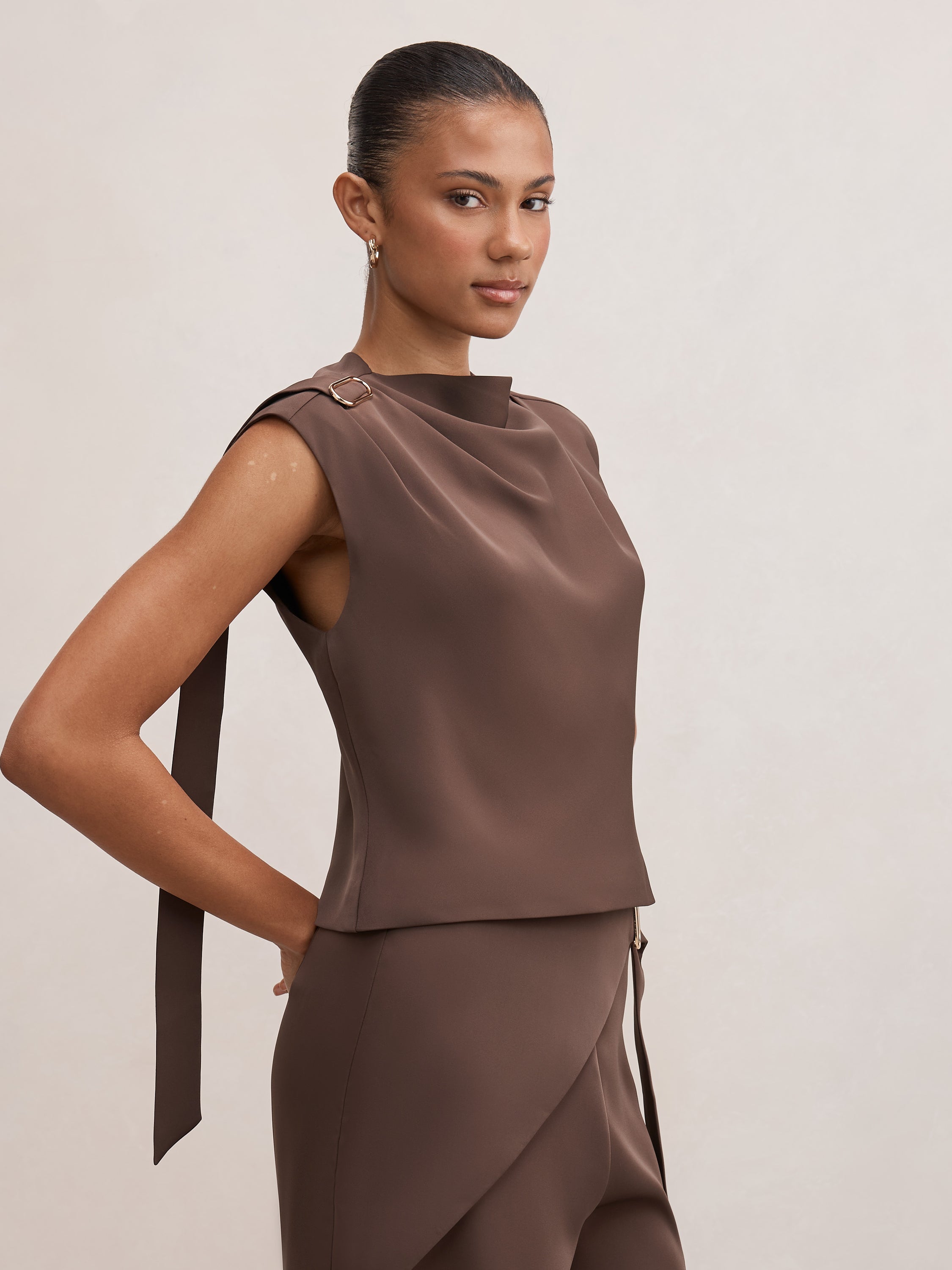 Kris Gold Hardware Detail Top