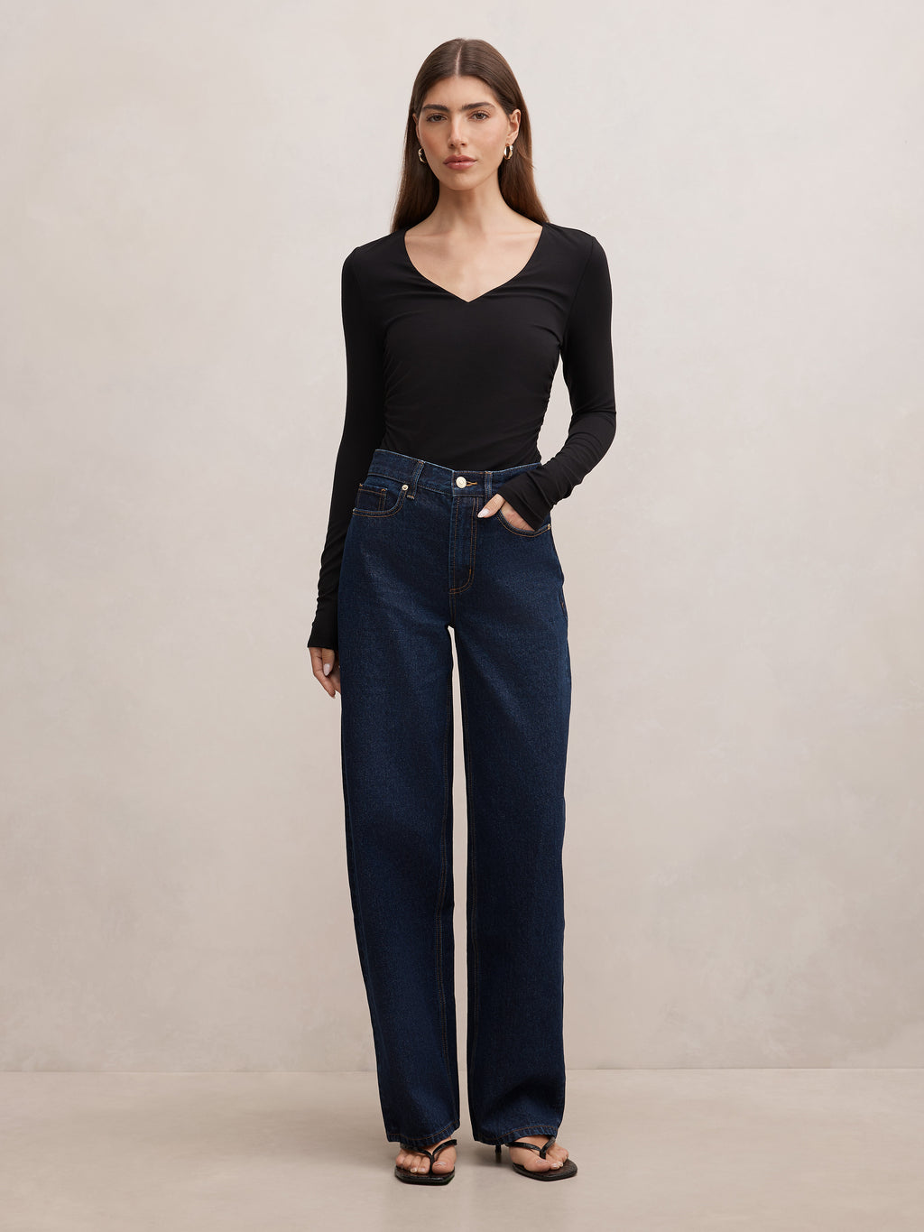 Emma Mid Rise Barrel Jean