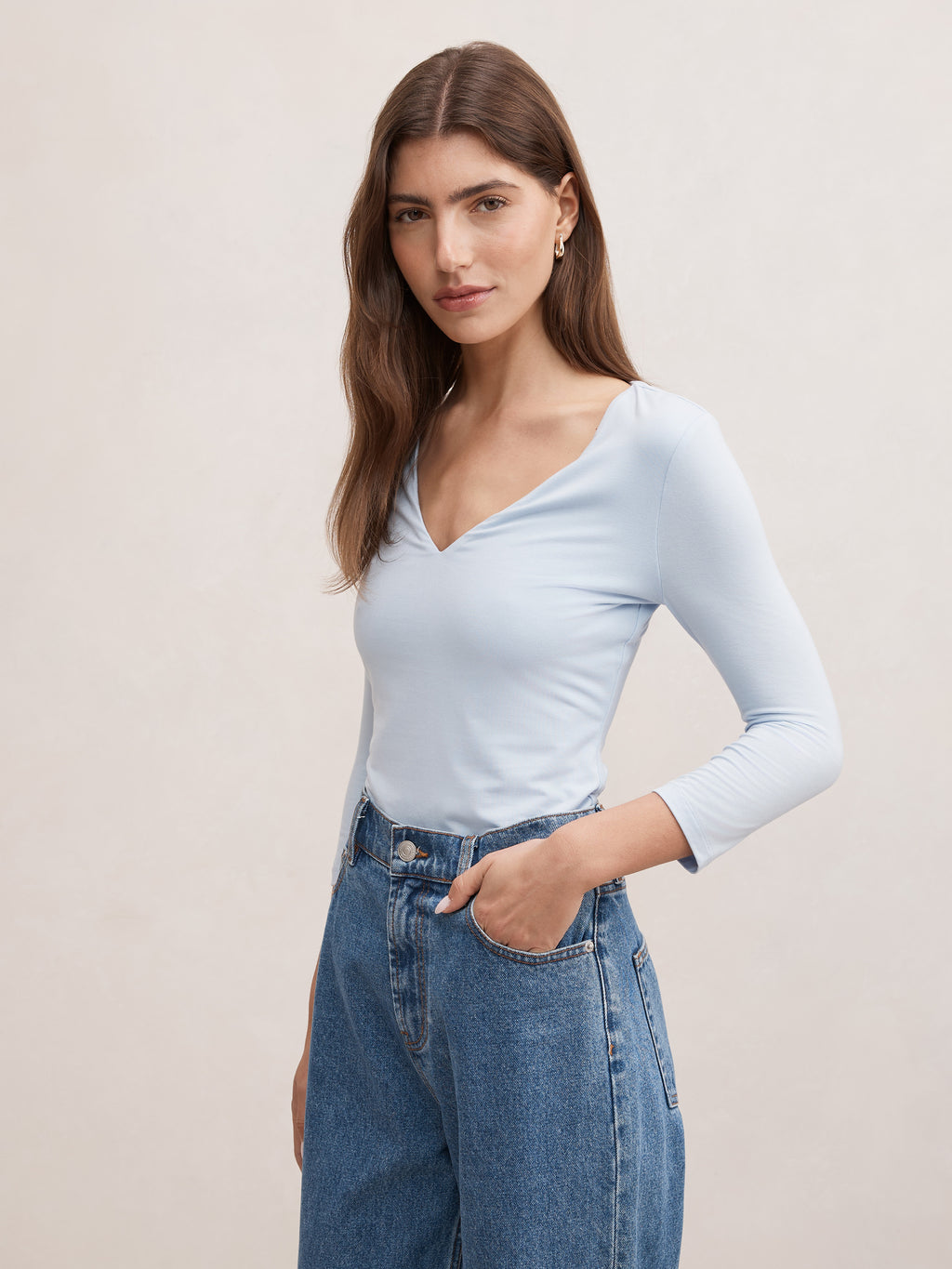 Tia V Neck 3/4 Sleeve Top