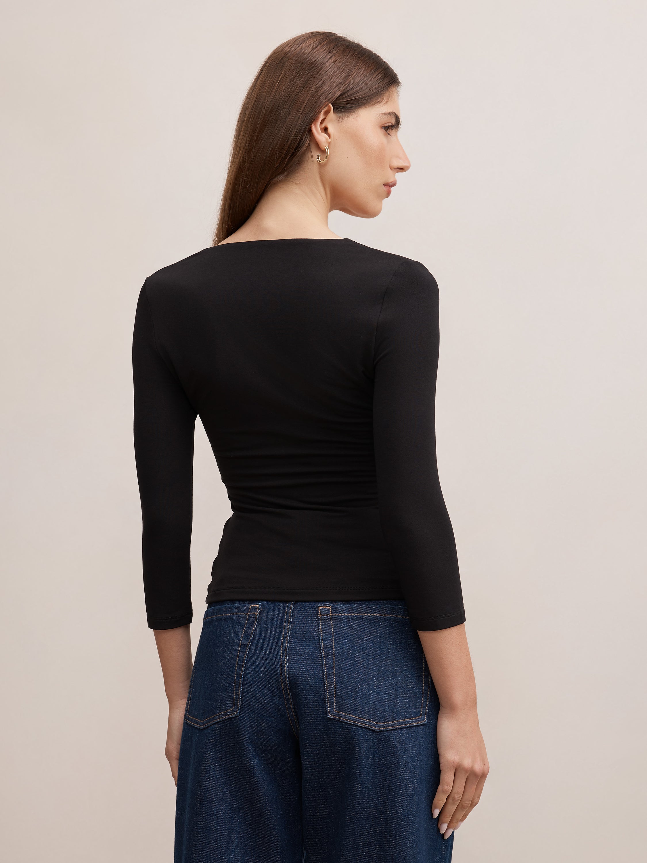 Tia V Neck 3/4 Sleeve Top
