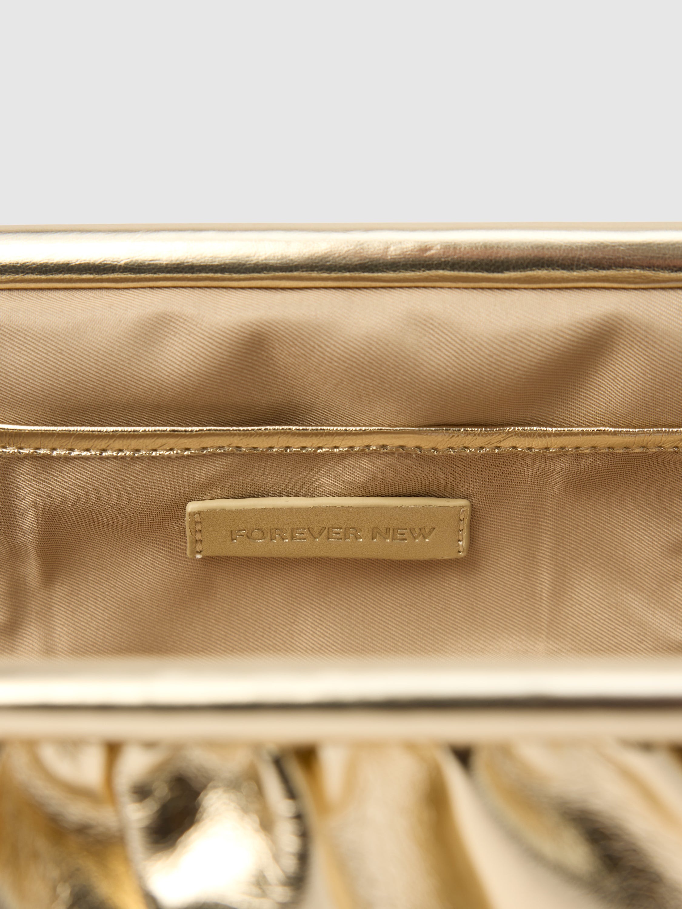 Solana Soft Frame Clutch