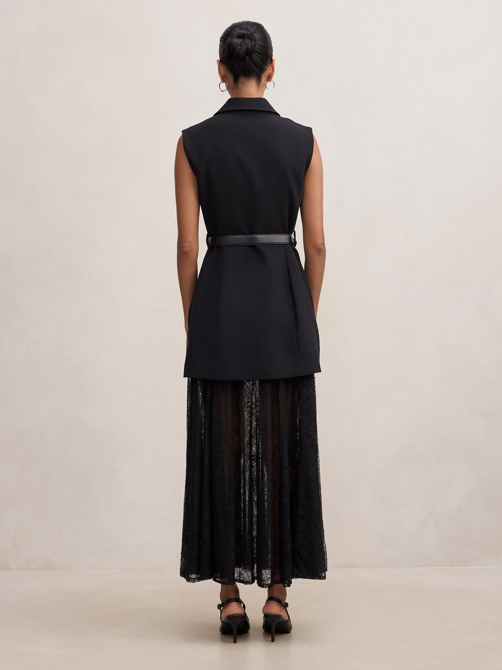 Shanae Petite Lace Sleeveless Dress
