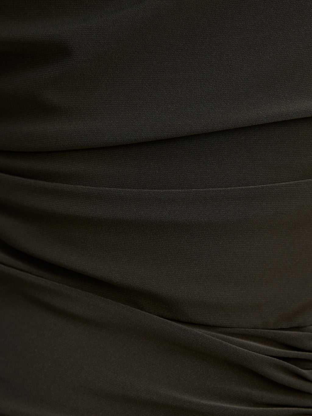 Tahnee Petite Ruched Waist Midi